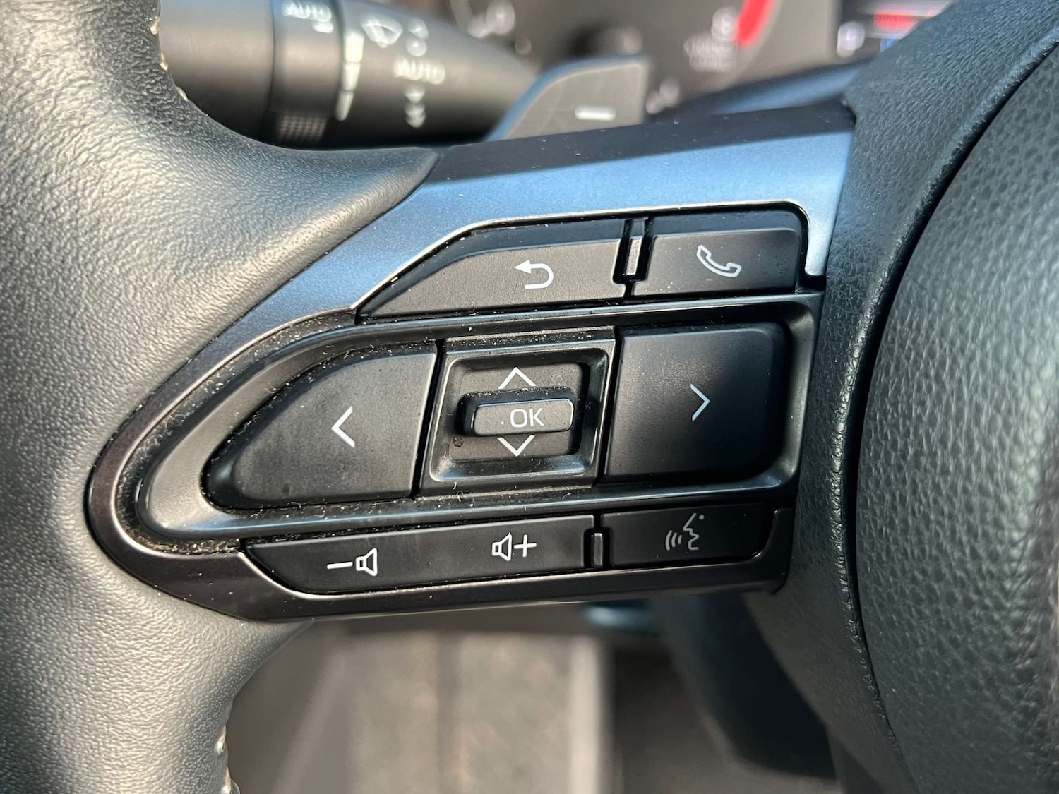 Used Toyota Yaris 2021 for sale - 77762360: Photo 26