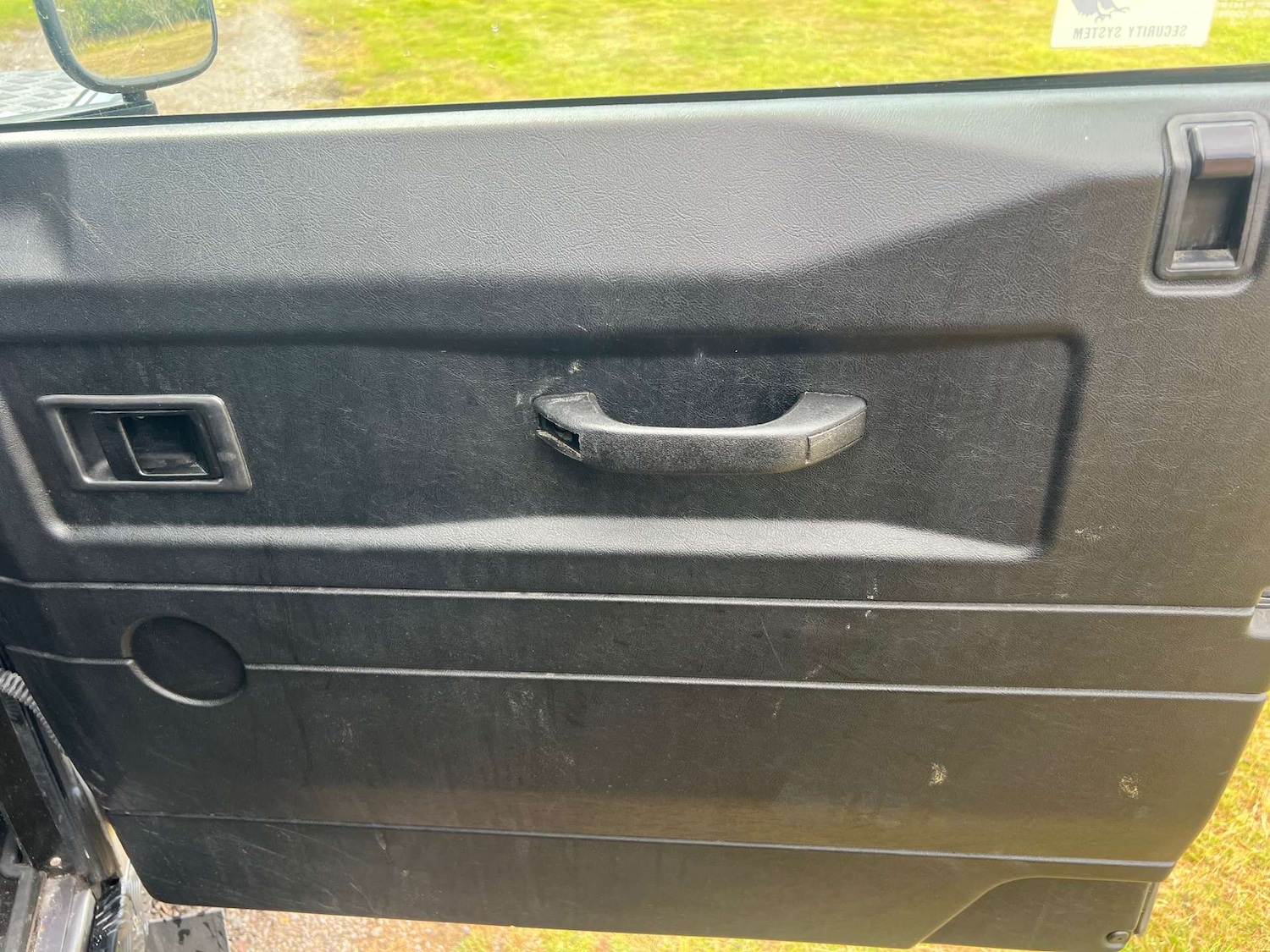 Used Land Rover Defender 110 2012 for sale - 76776953: Photo 17