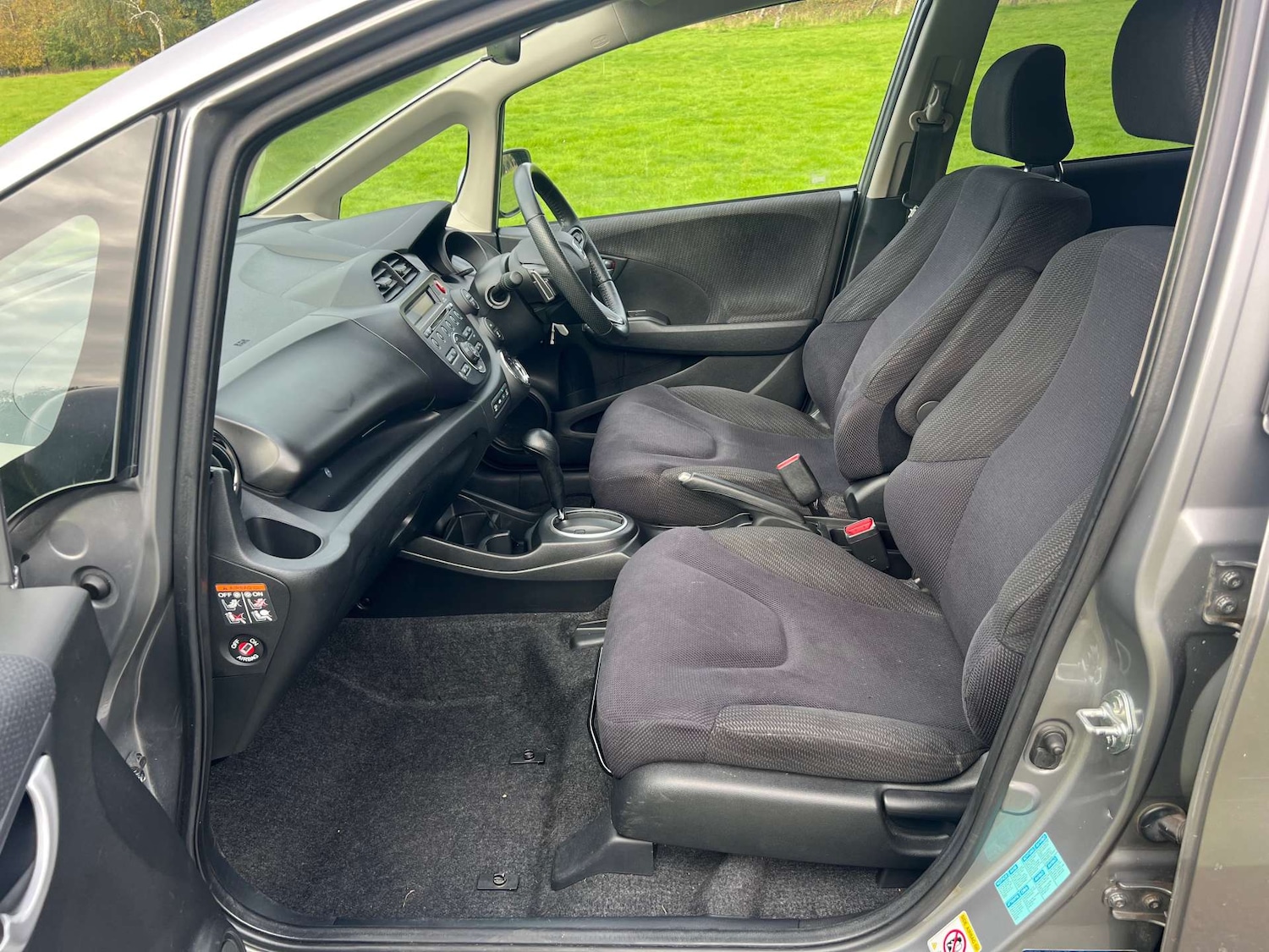 Used Honda Jazz 2011 for sale - 76776853: Photo 20