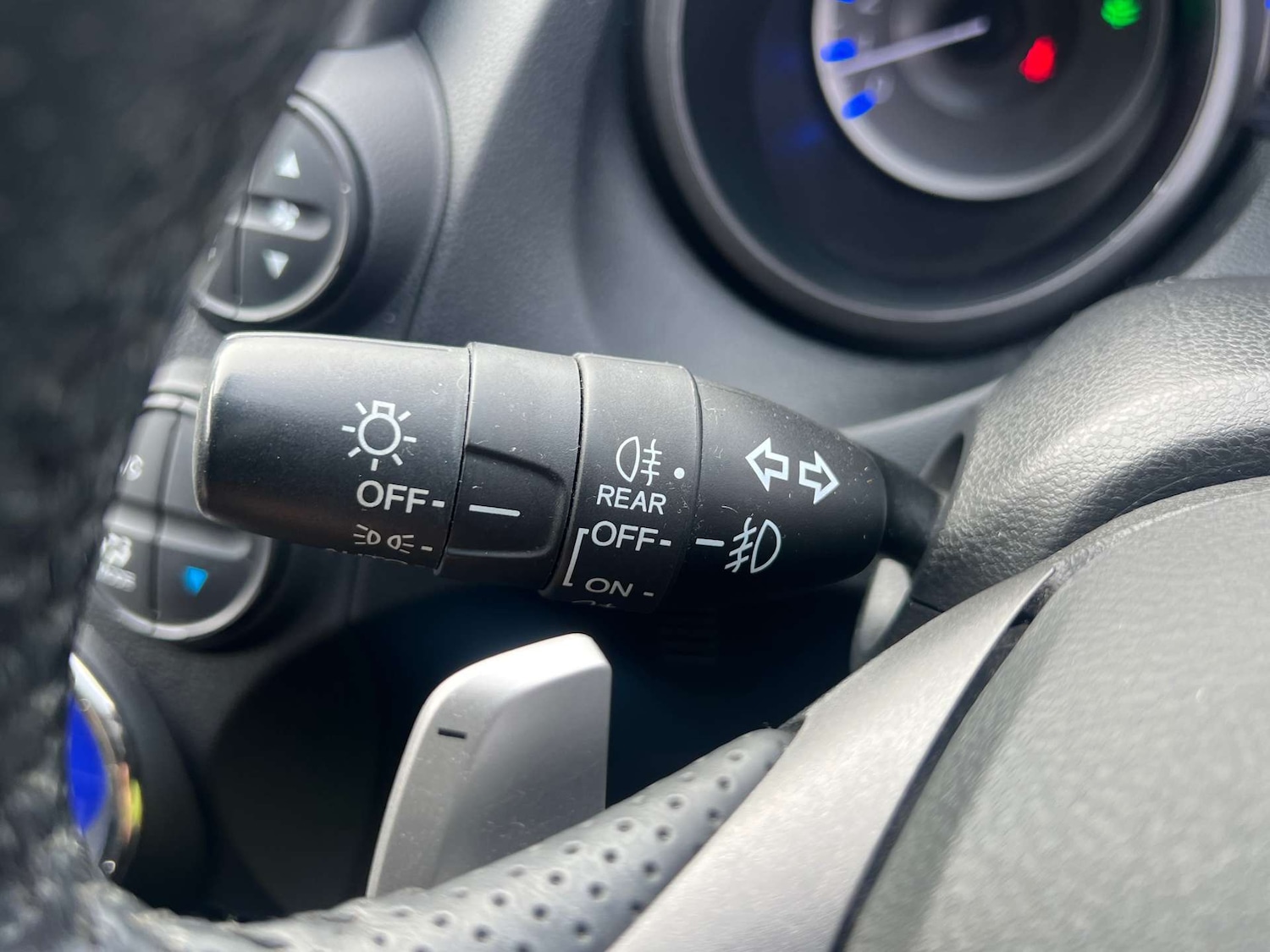 Used Honda Jazz 2011 for sale - 76776853: Photo 31