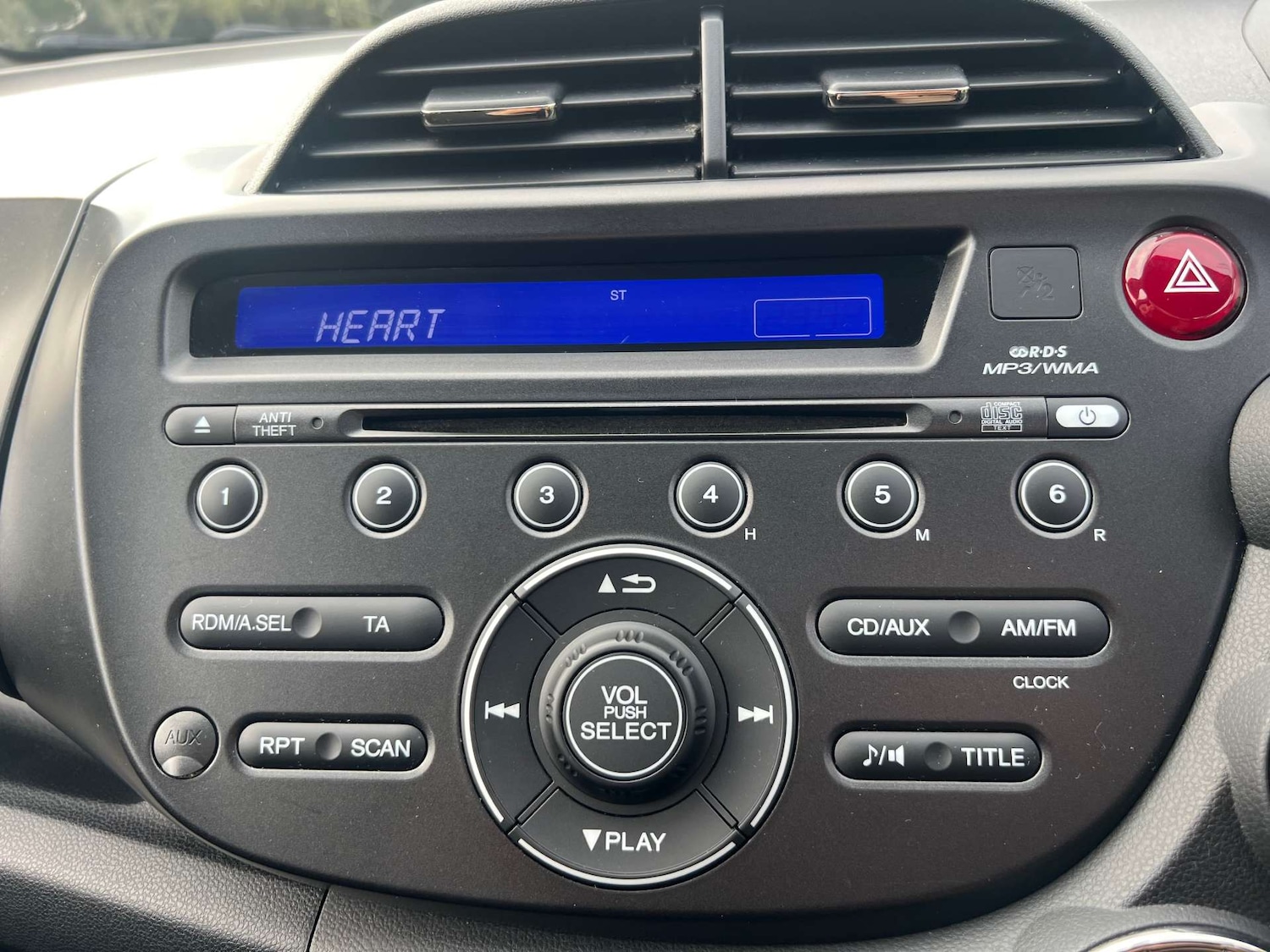 Used Honda Jazz 2011 for sale - 76776853: Photo 36