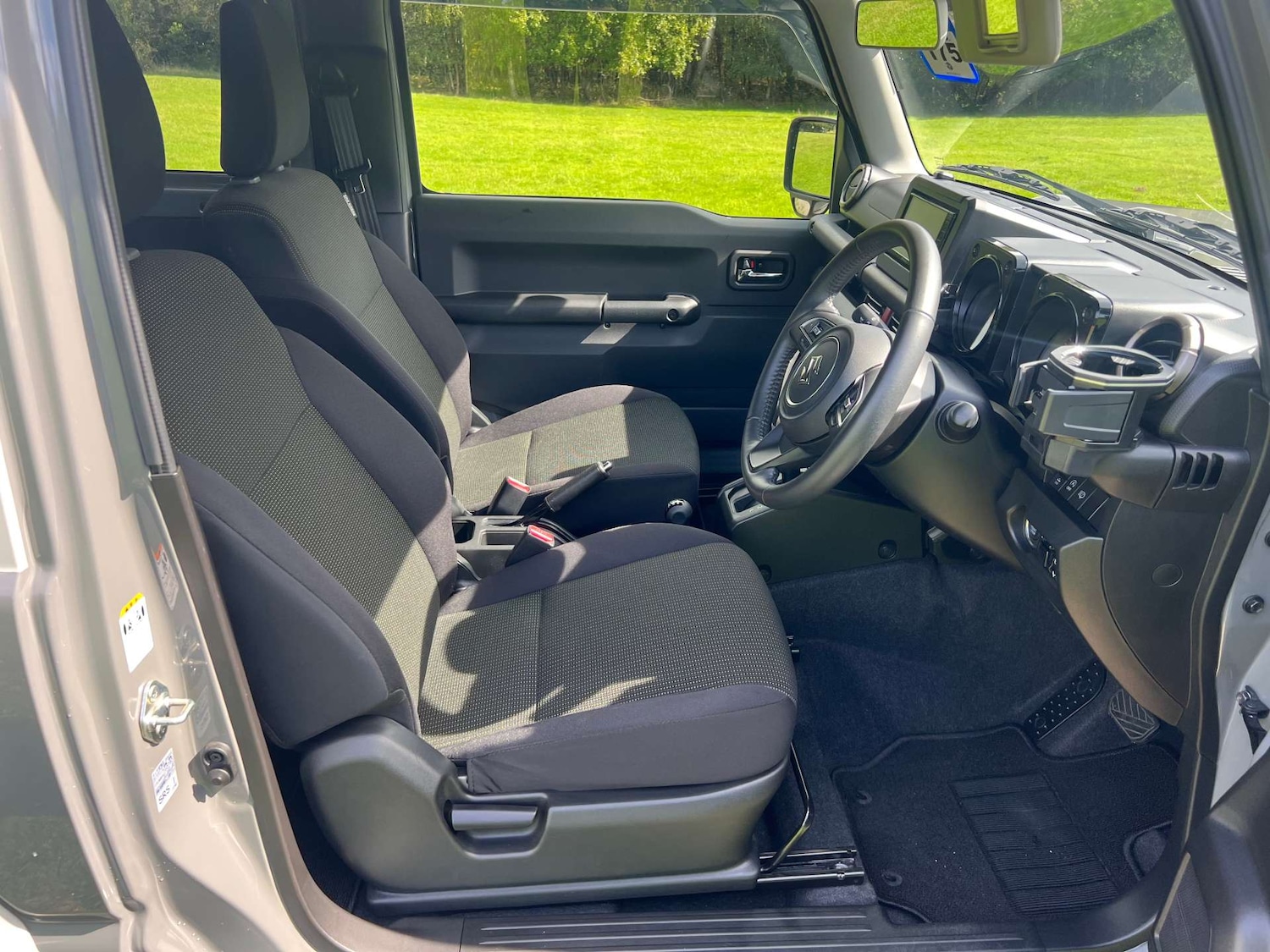 Used Suzuki Jimny 2023 for sale - 76957819: Photo 20