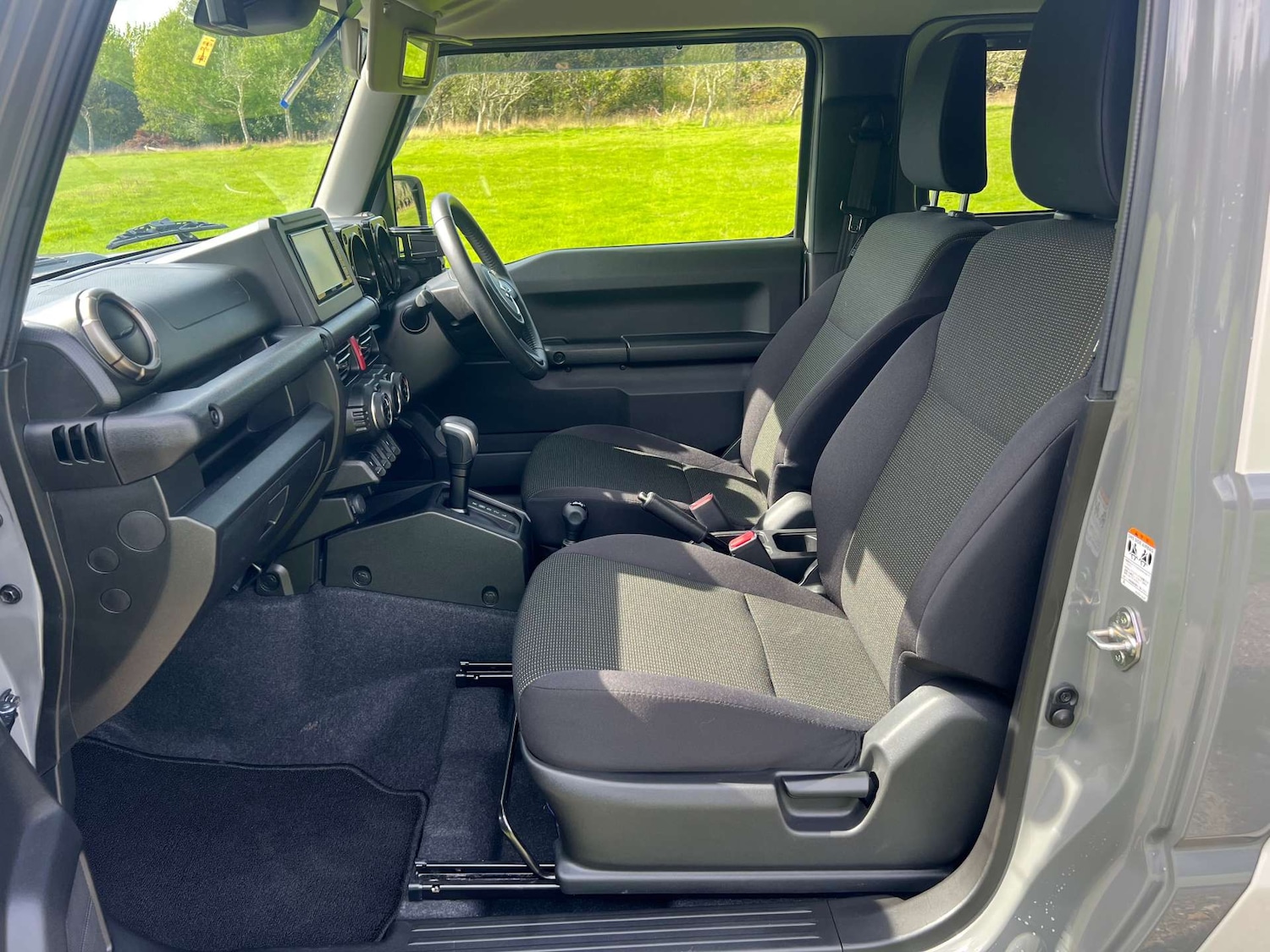 Used Suzuki Jimny 2023 for sale - 76957819: Photo 21