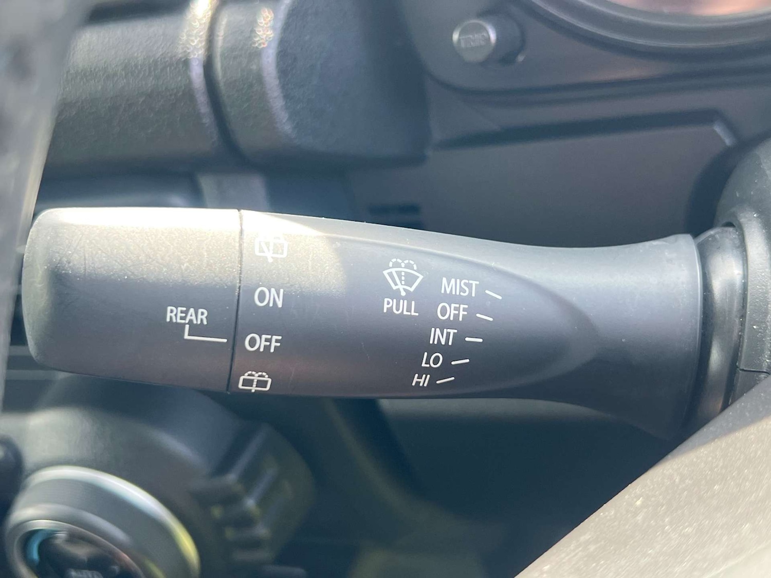 Used Suzuki Jimny 2023 for sale - 76957819: Photo 31