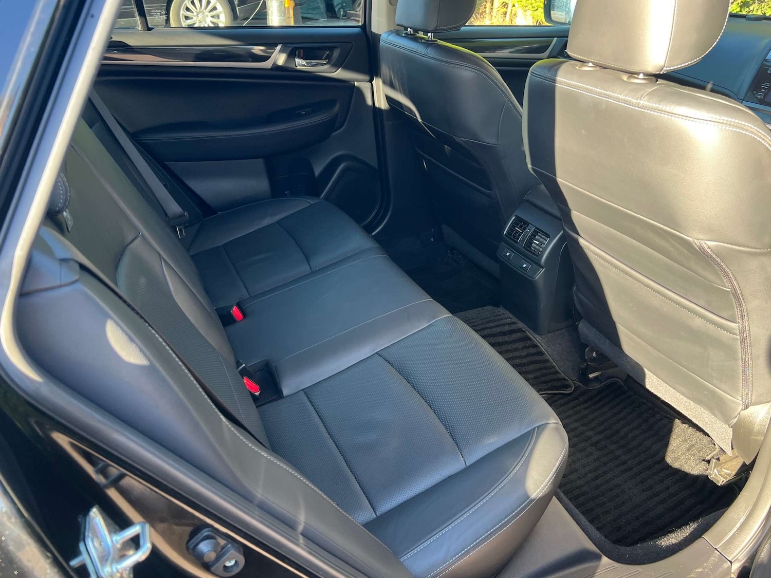 Used Subaru Outback 2014 for sale - 76776969: Photo 23