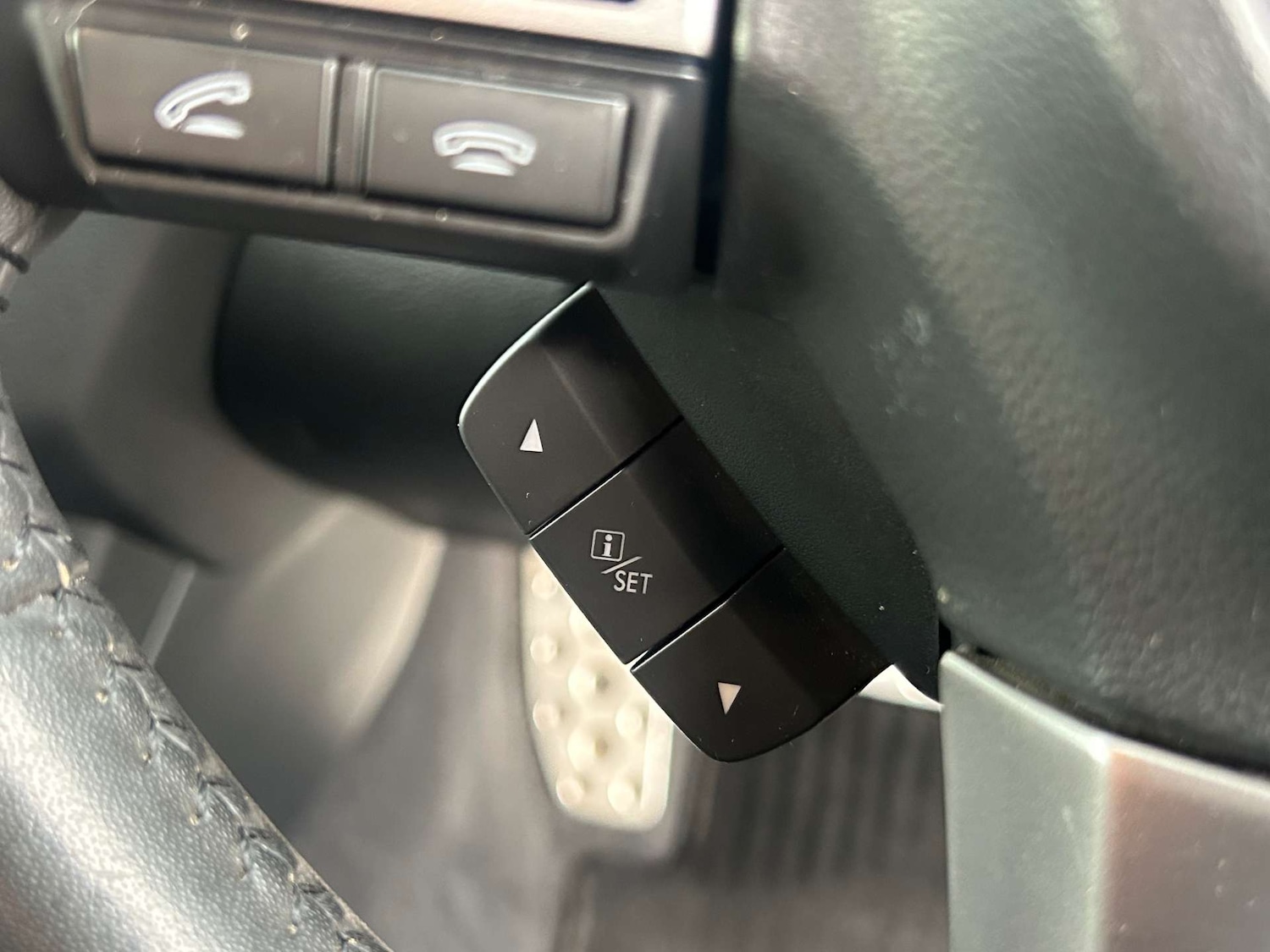 Used Subaru Outback 2014 for sale - 76776969: Photo 32