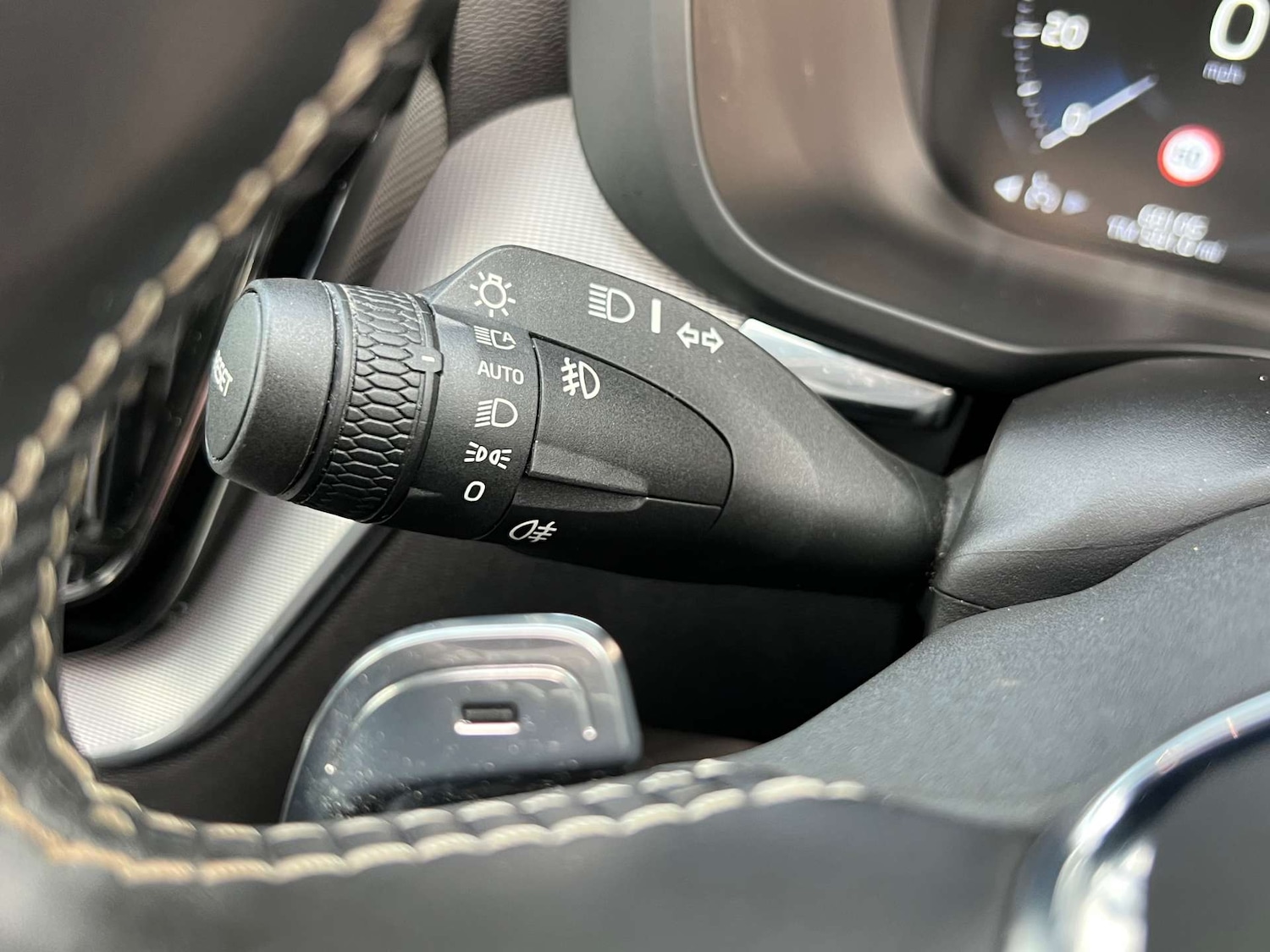 Used Volvo XC60 2020 for sale - 76776983: Photo 32