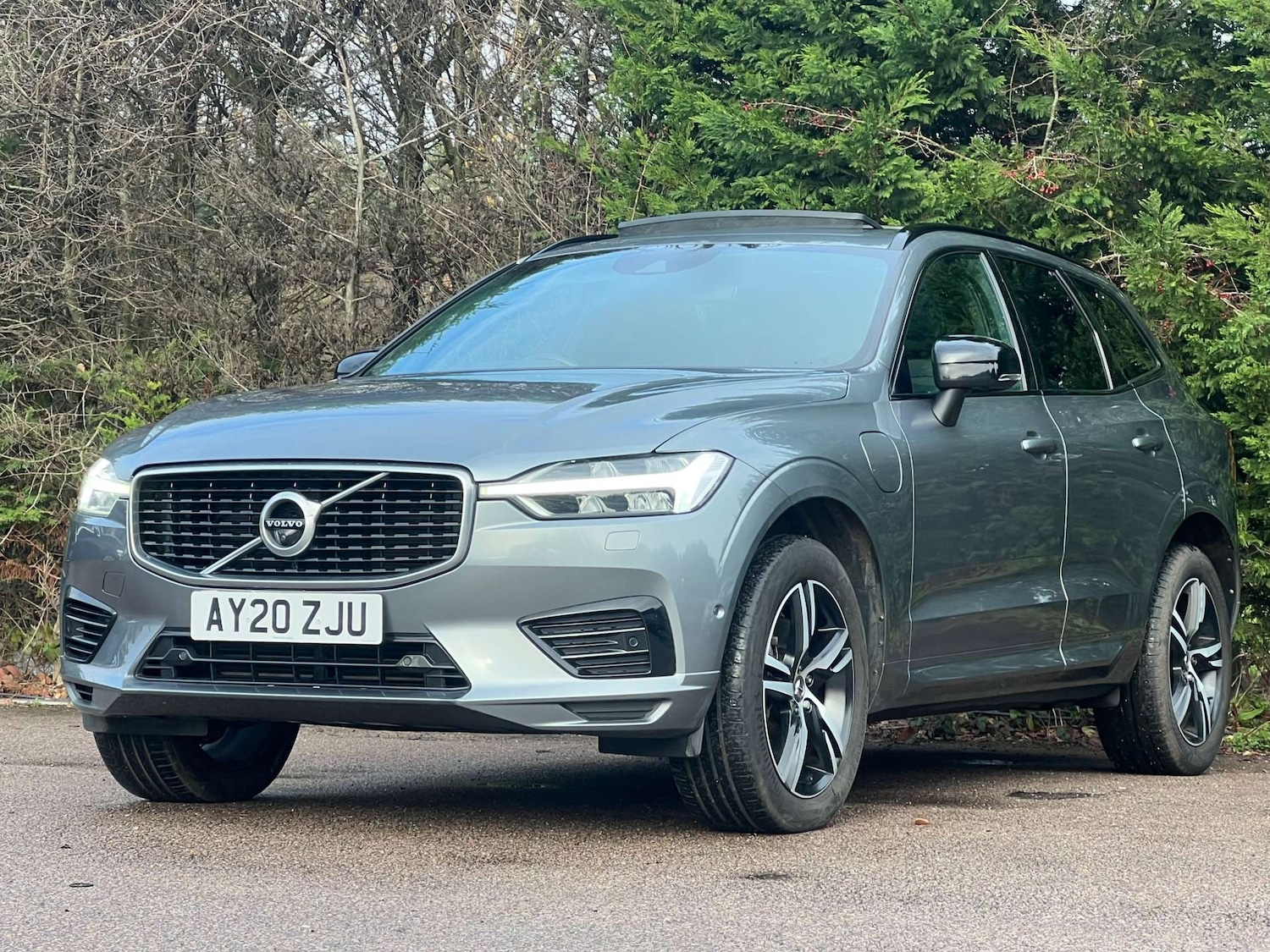 Used Volvo XC60 2020 for sale - 76776983: Photo 4