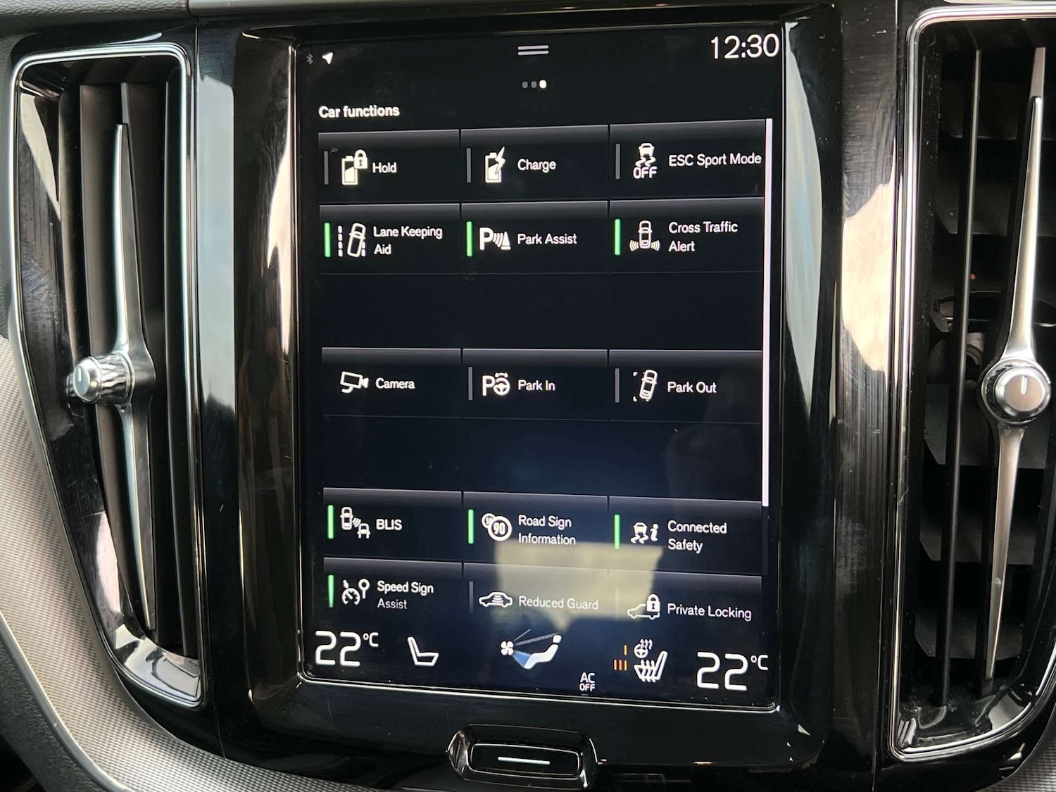 Used Volvo XC60 2020 for sale - 76776983: Photo 46