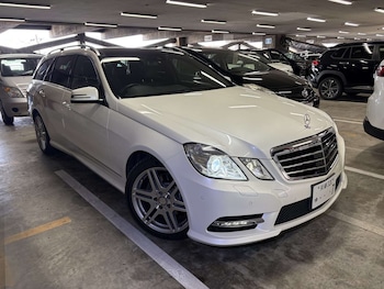 Used Mercedes-Benz E Class 2013 for sale - 78593471: Photo