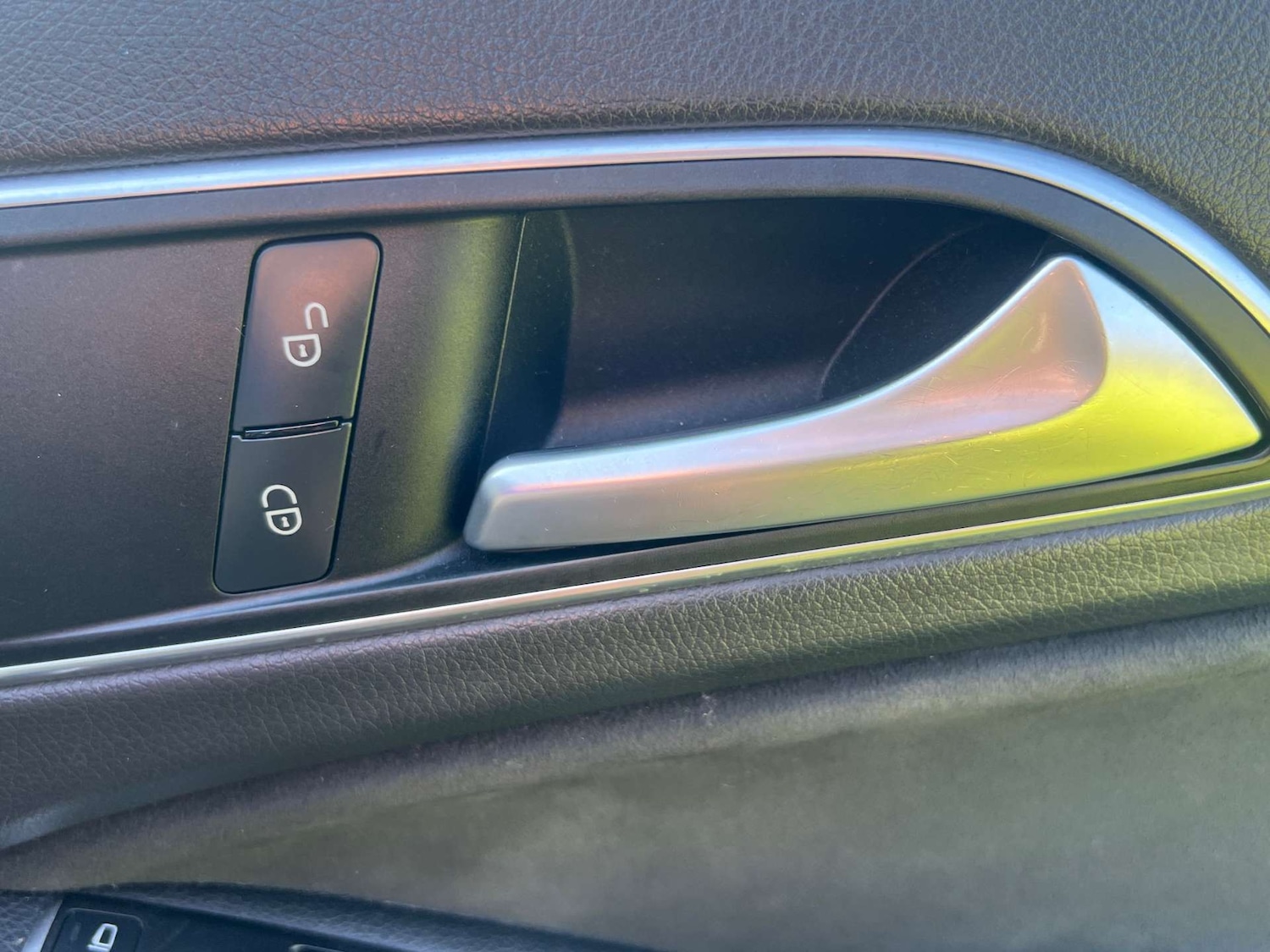 Used Mercedes-Benz A-Class 2015 for sale - 76776839: Photo 16