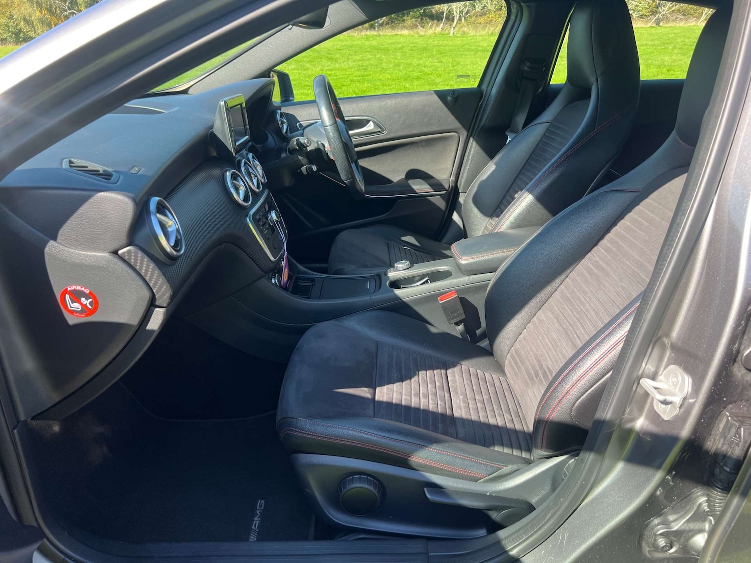 Used Mercedes-Benz A-Class 2015 for sale - 76776839: Photo 20