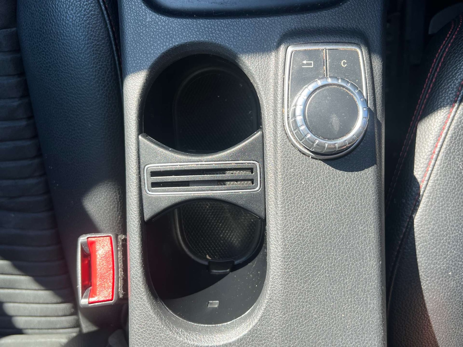 Used Mercedes-Benz A-Class 2015 for sale - 76776839: Photo 43