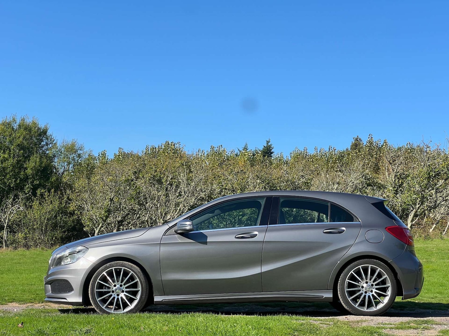 Used Mercedes-Benz A-Class 2015 for sale - 76776839: Photo 7