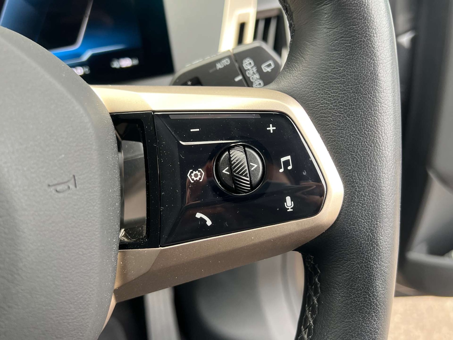 Used BMW iX 2025 for sale - 78003787: Photo 30