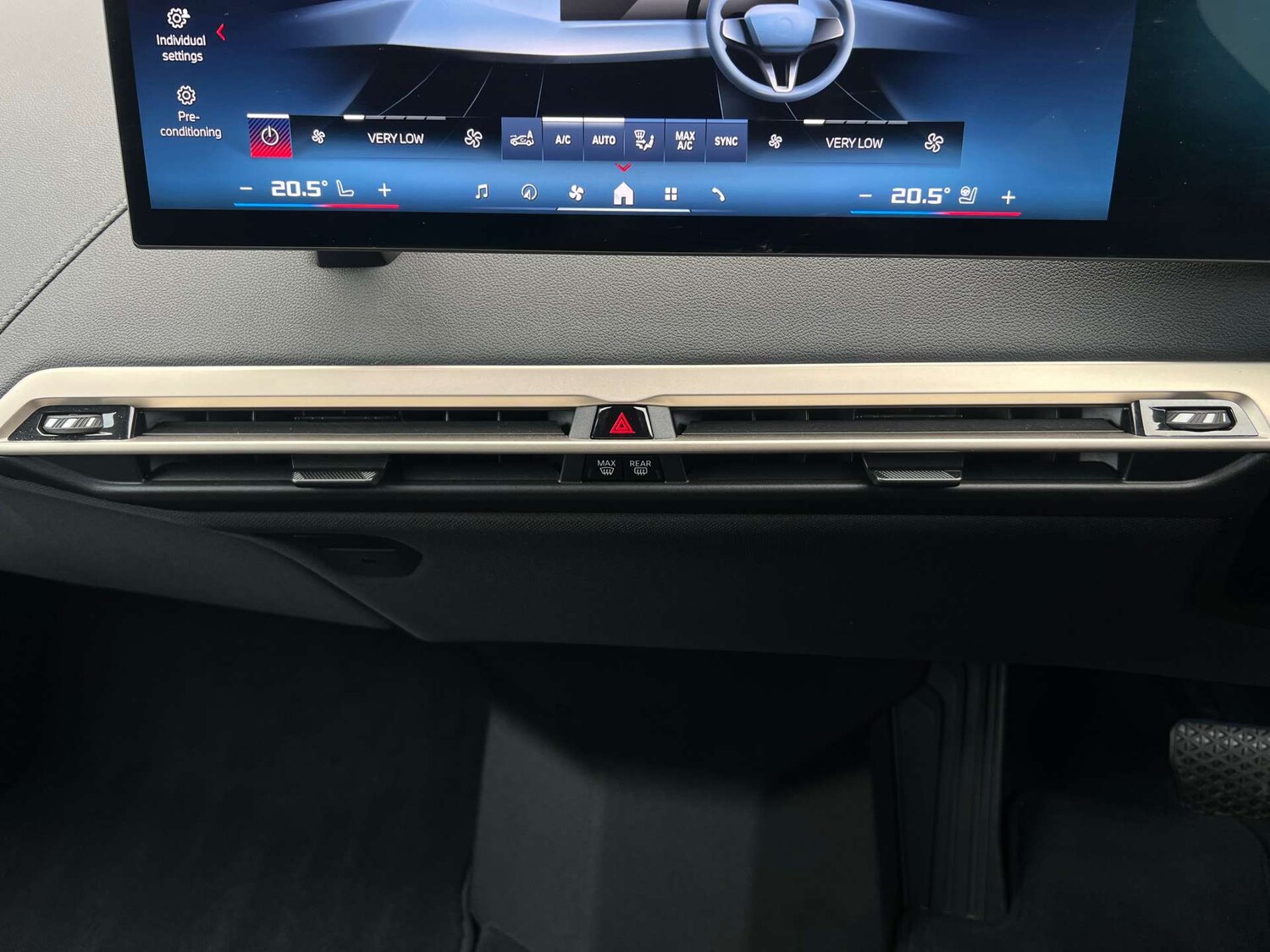 Used BMW iX 2025 for sale - 78003787: Photo 39