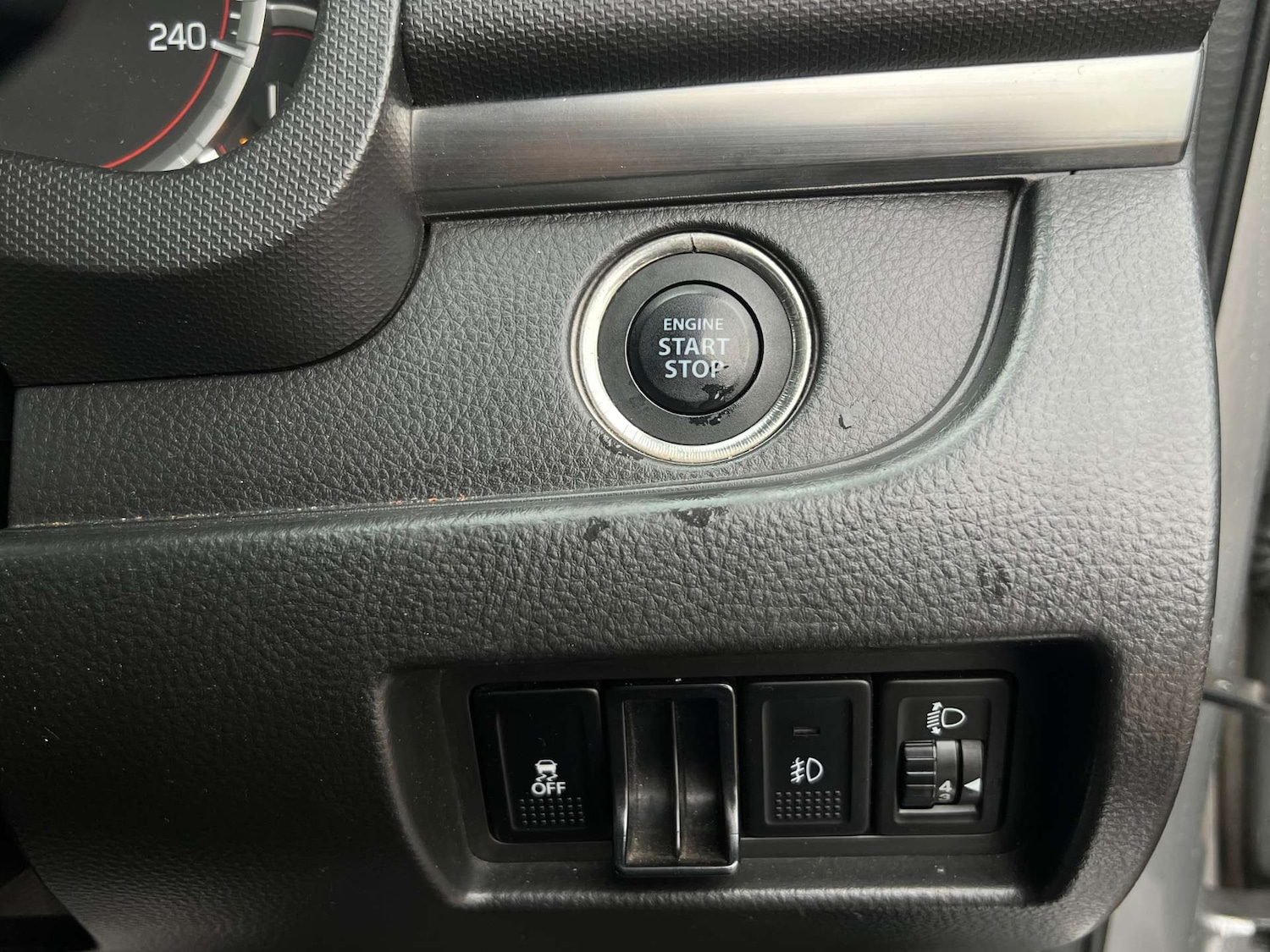 Used Suzuki Swift 2013 for sale - 77022378: Photo 24