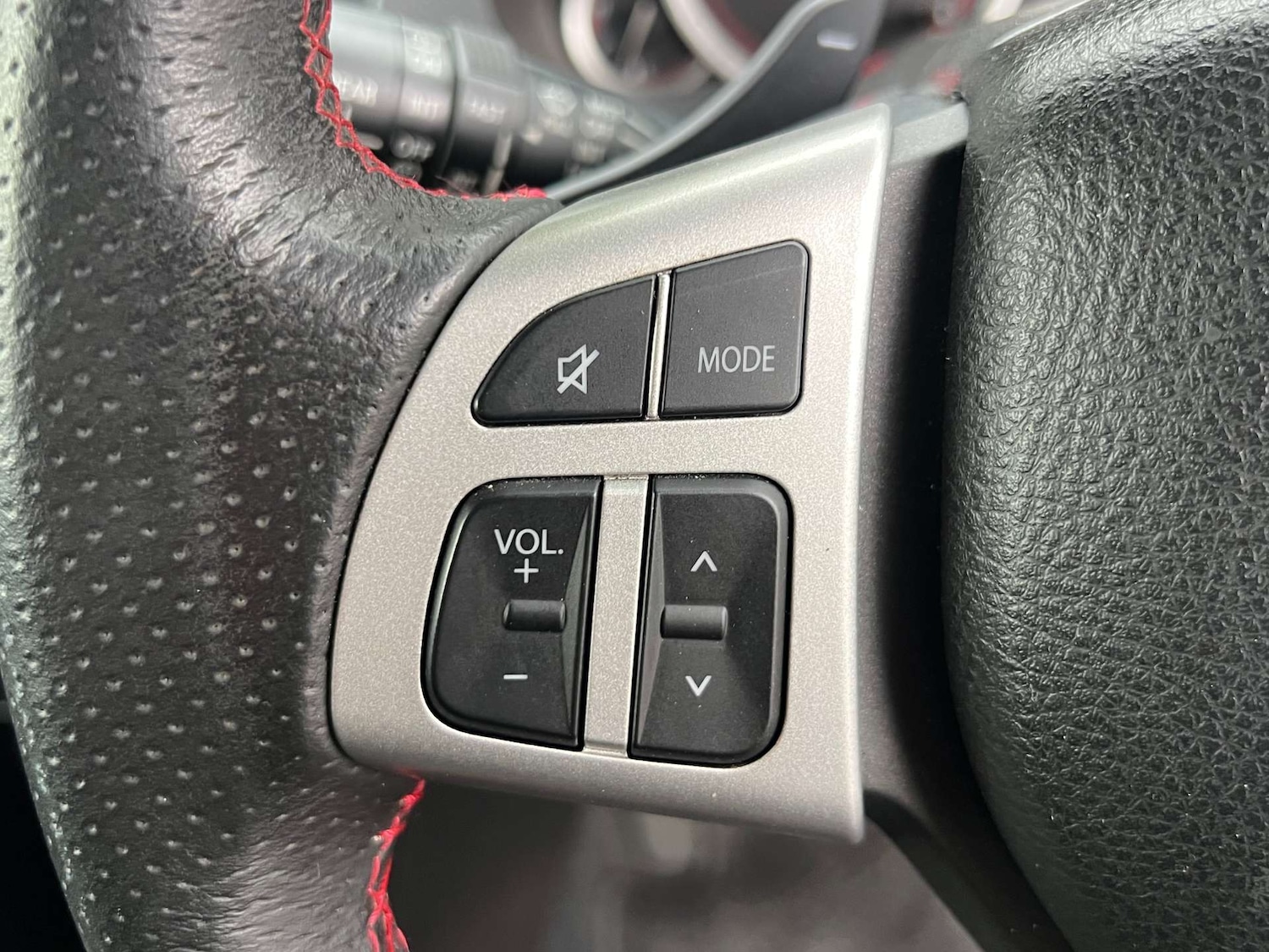 Used Suzuki Swift 2013 for sale - 77022378: Photo 26