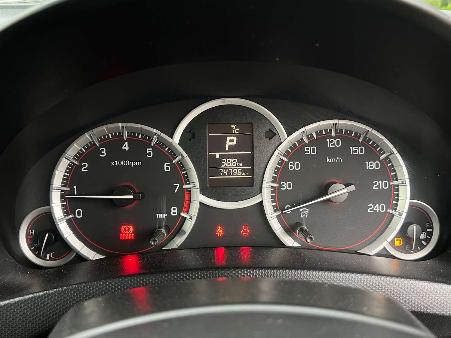 Used Suzuki Swift 2013 for sale - 77022378: Photo 30