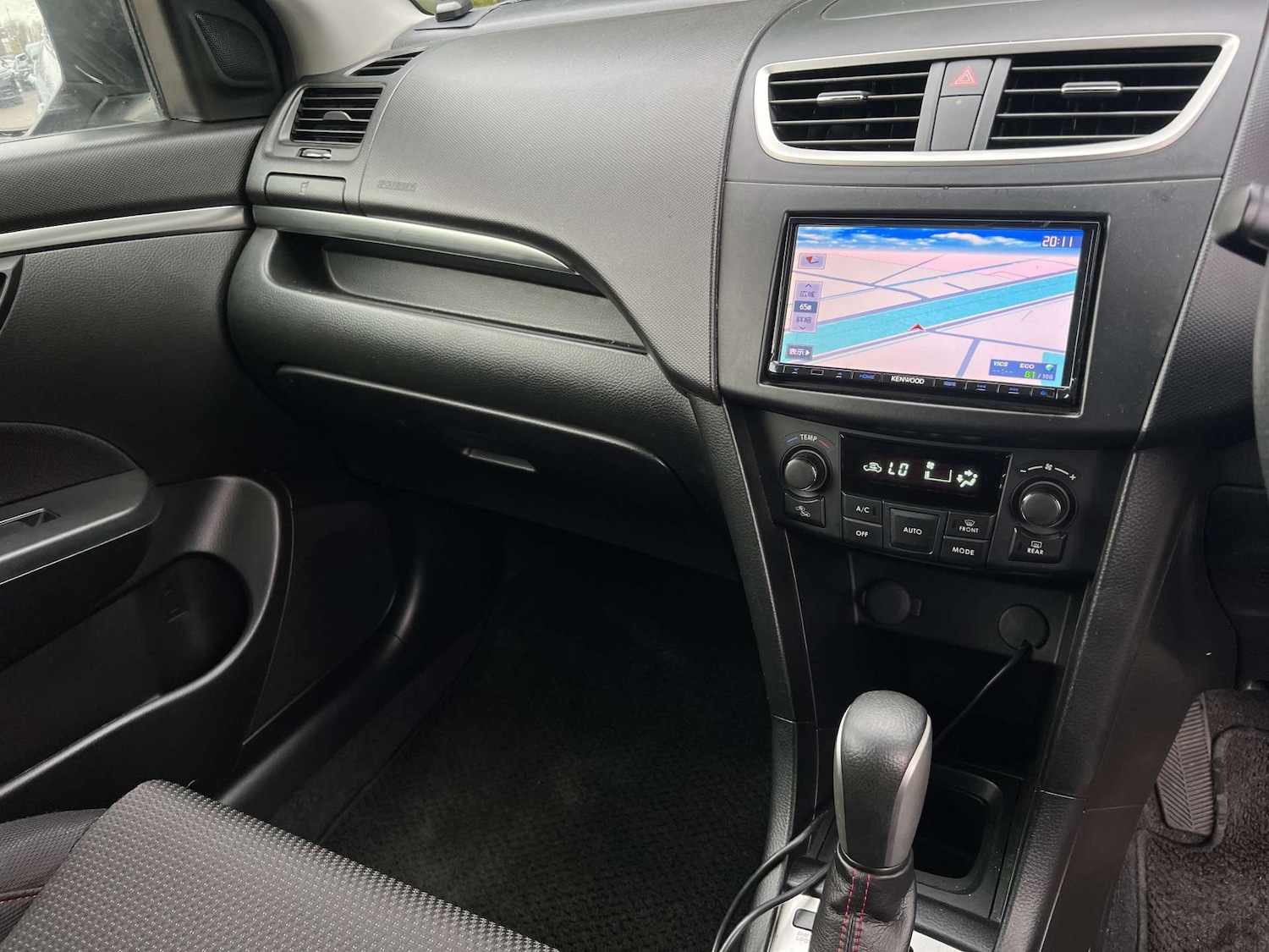 Used Suzuki Swift 2013 for sale - 77022378: Photo 32