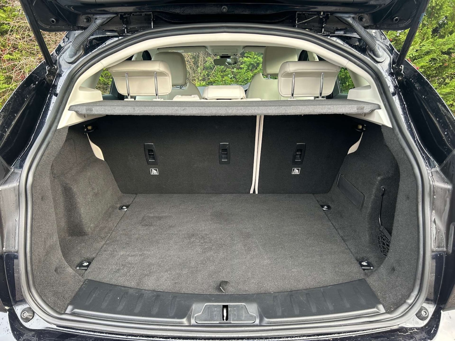 Used Jaguar E-Pace 2018 for sale - 76776970: Photo 13