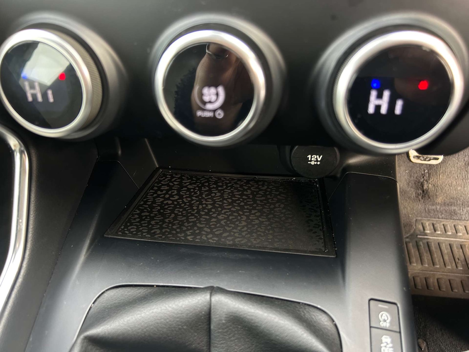 Used Jaguar E-Pace 2018 for sale - 76776970: Photo 35