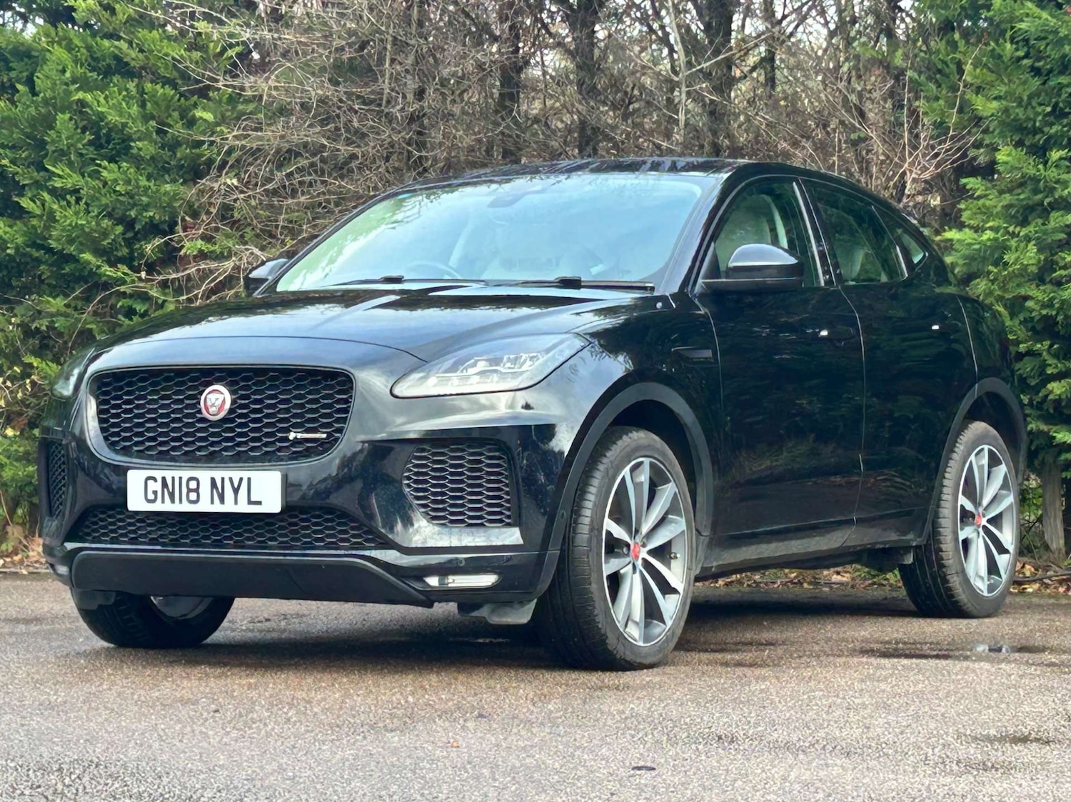 Used Jaguar E-Pace 2018 for sale - 76776970: Photo 4