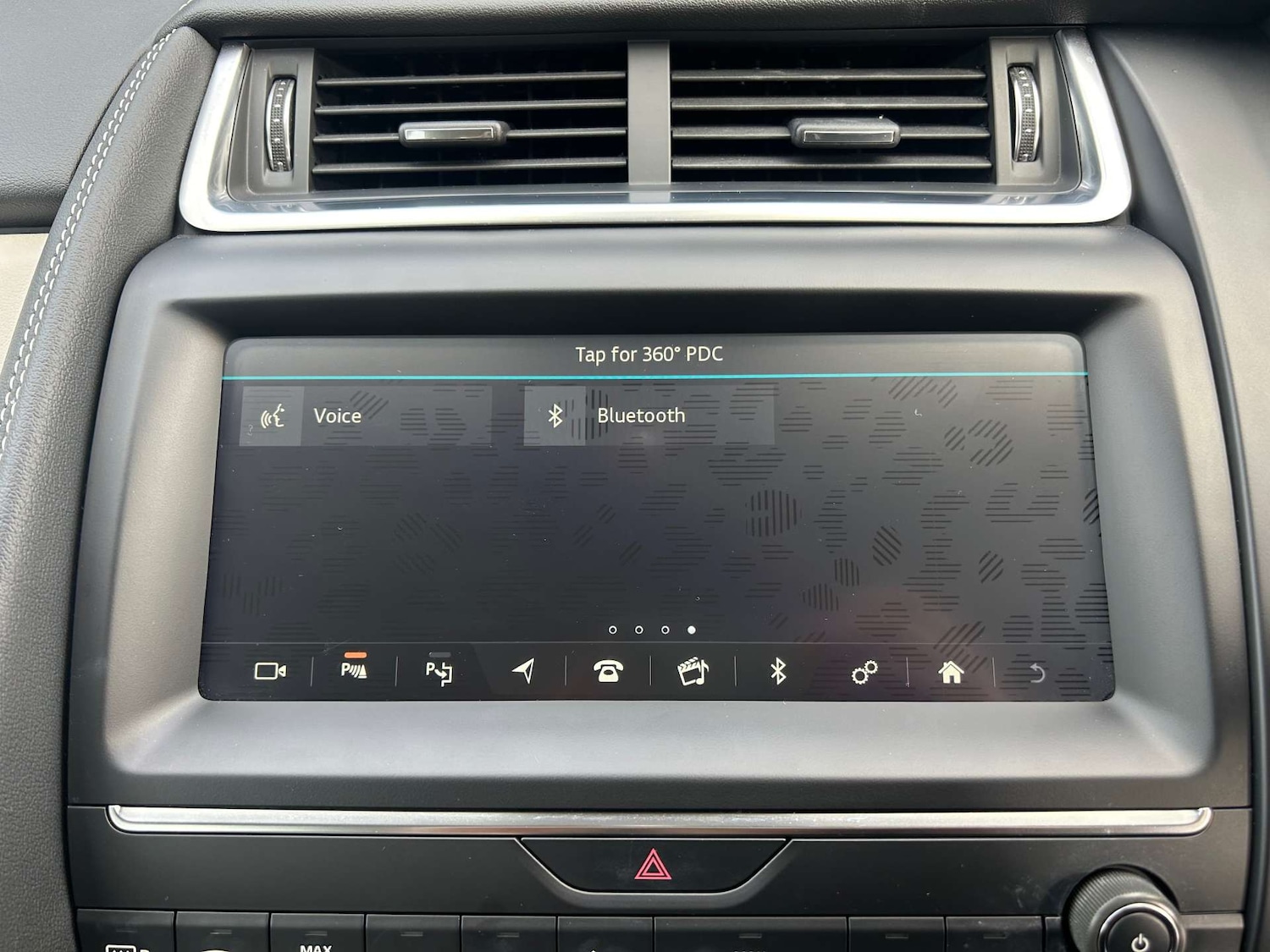 Used Jaguar E-Pace 2018 for sale - 76776970: Photo 42