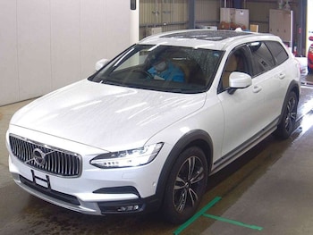 Used Volvo V90 2017 for sale - 79437483: Photo