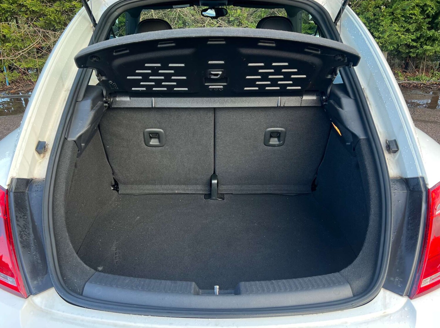 Used Volkswagen Beetle 2013 for sale - 77762335: Photo 12