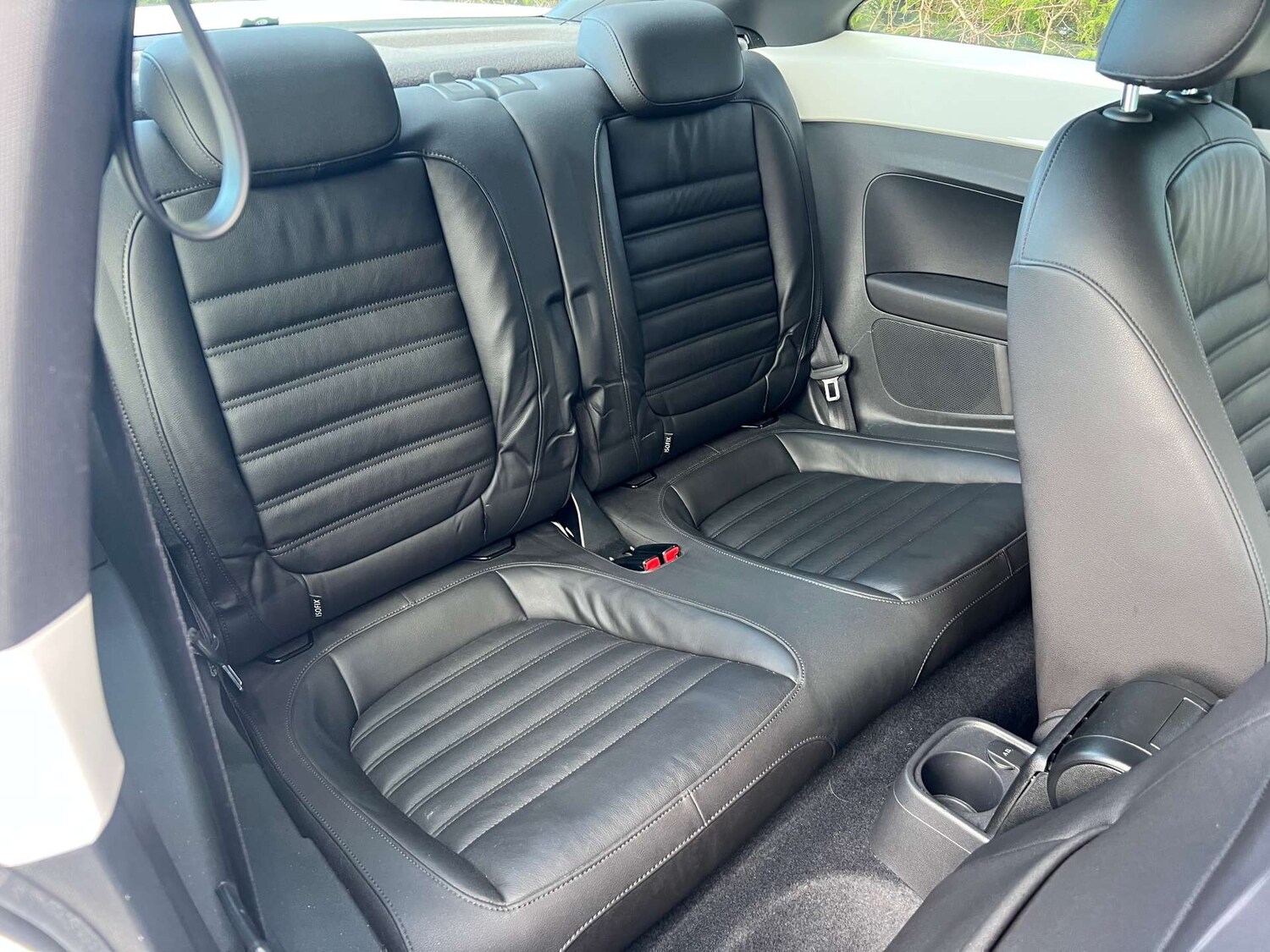 Used Volkswagen Beetle 2013 for sale - 77762335: Photo 19