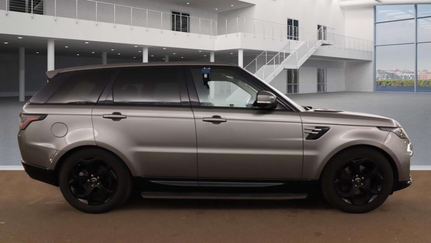 Used Land Rover Range Rover Sport 2018 for sale - 76776819: Photo 9