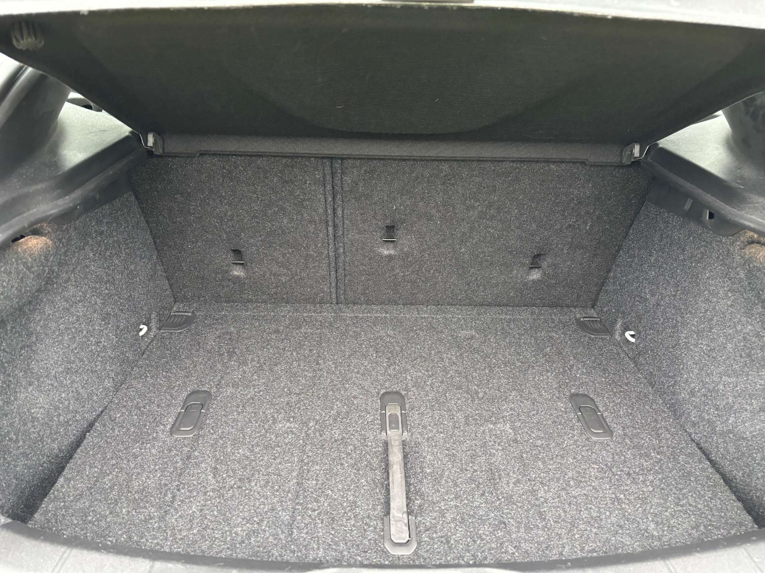 Used Volvo V40 Cross Country 2013 for sale - 77523266: Photo 14