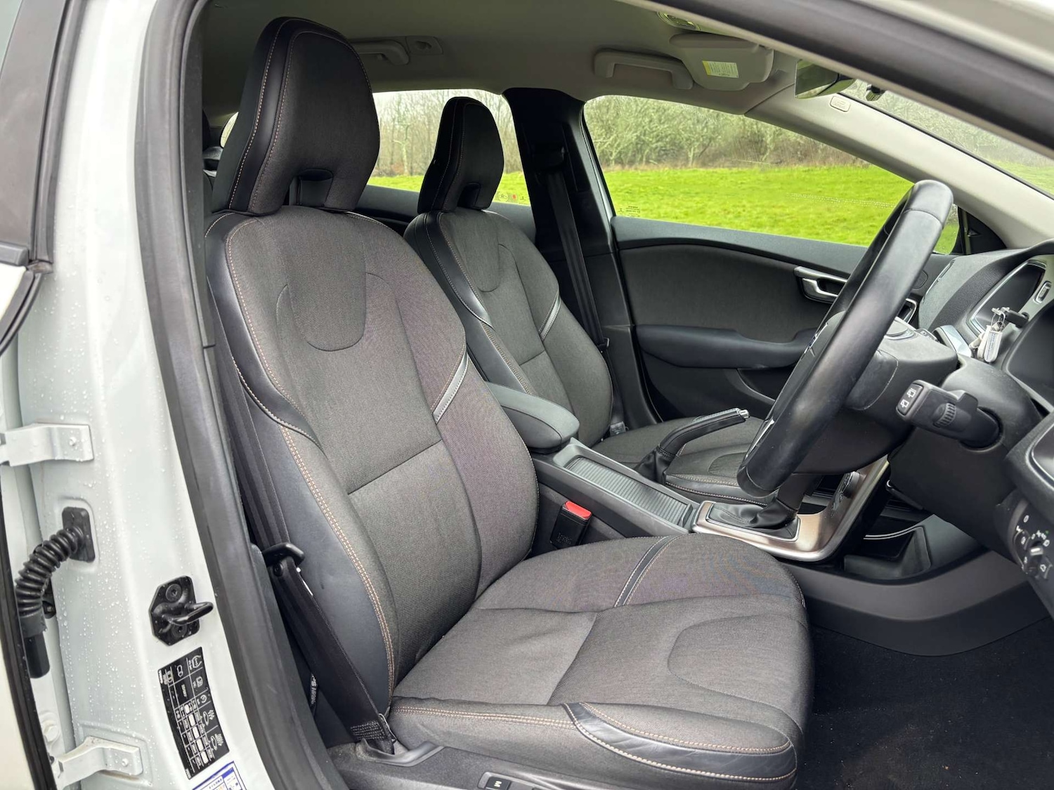 Used Volvo V40 Cross Country 2013 for sale - 77523266: Photo 17