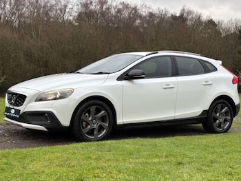Used Volvo V40 Cross Country 2013 for sale - 77523266: Photo