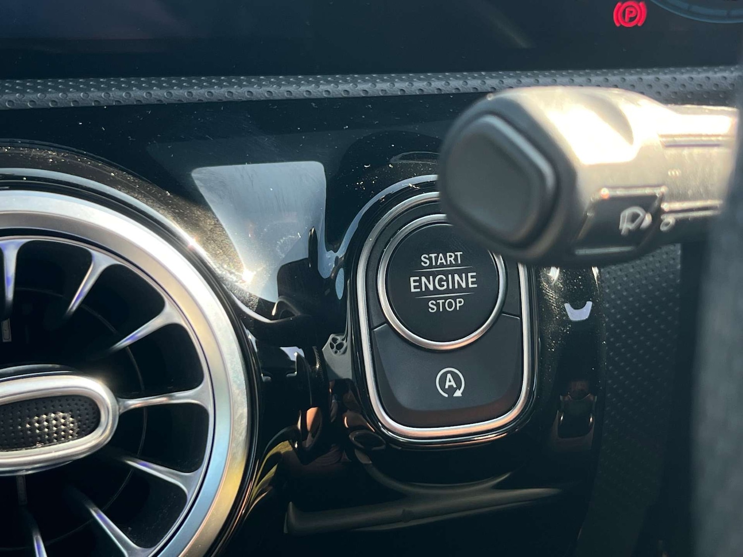 Used Mercedes-Benz CLA 2019 for sale - 76776923: Photo 31