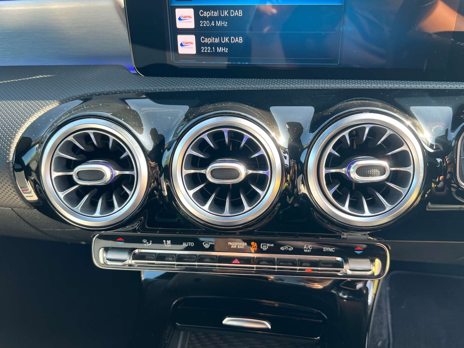 Used Mercedes-Benz CLA 2019 for sale - 76776923: Photo 41