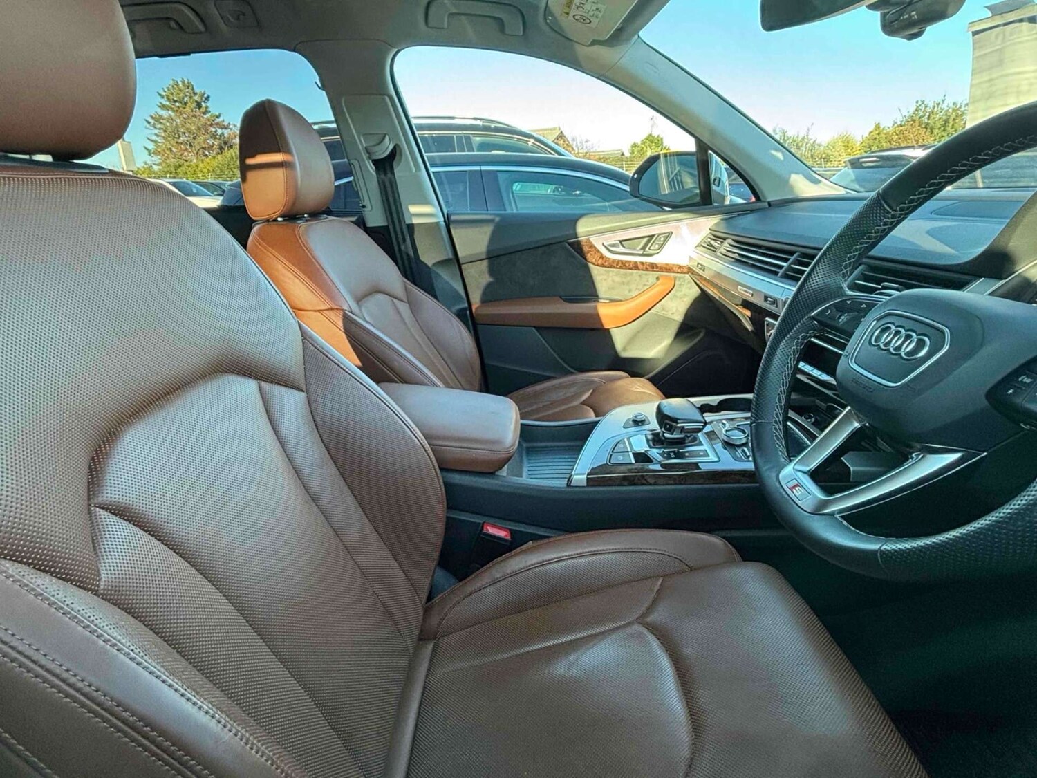 Used Audi Q7 2016 for sale - 77762358: Photo 15