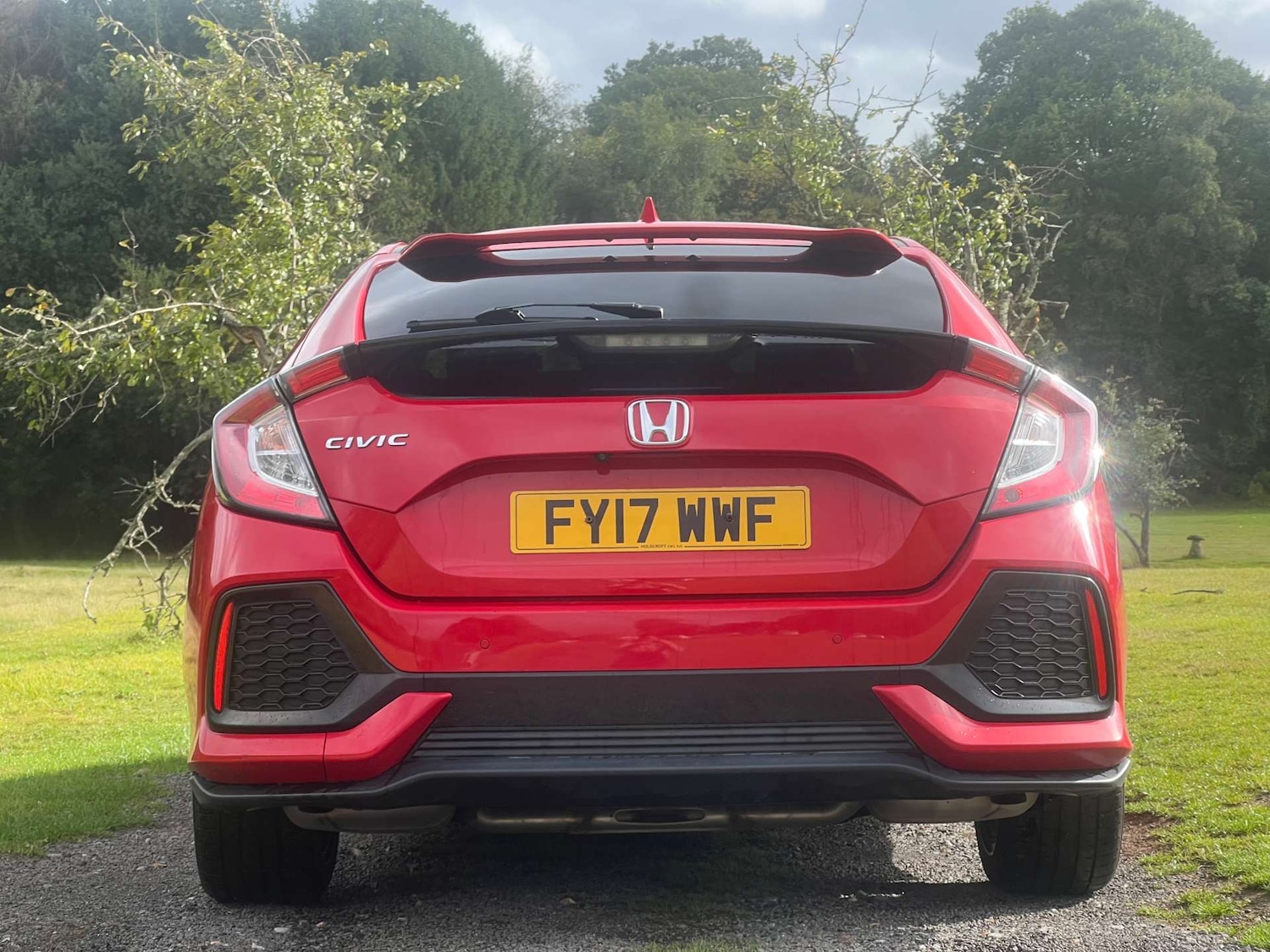 Used Honda Civic 2017 for sale - 76776978: Photo 11