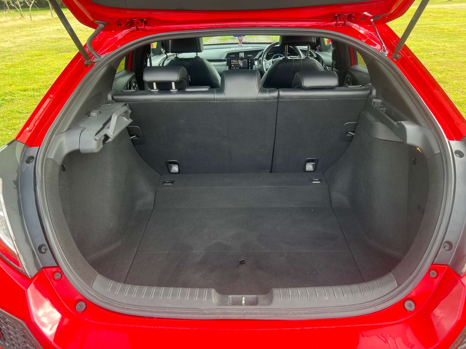 Used Honda Civic 2017 for sale - 76776978: Photo 14