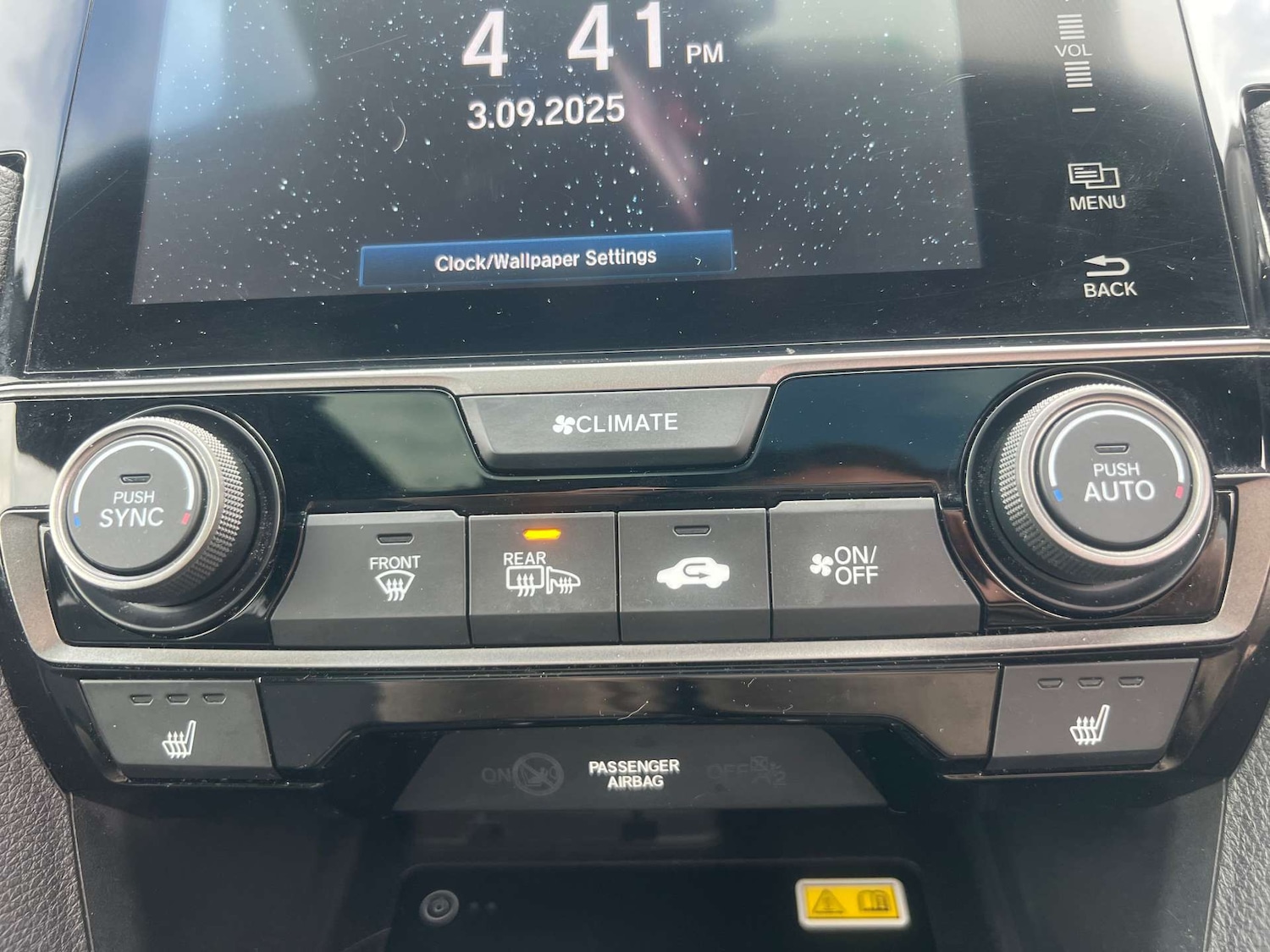 Used Honda Civic 2017 for sale - 76776978: Photo 38