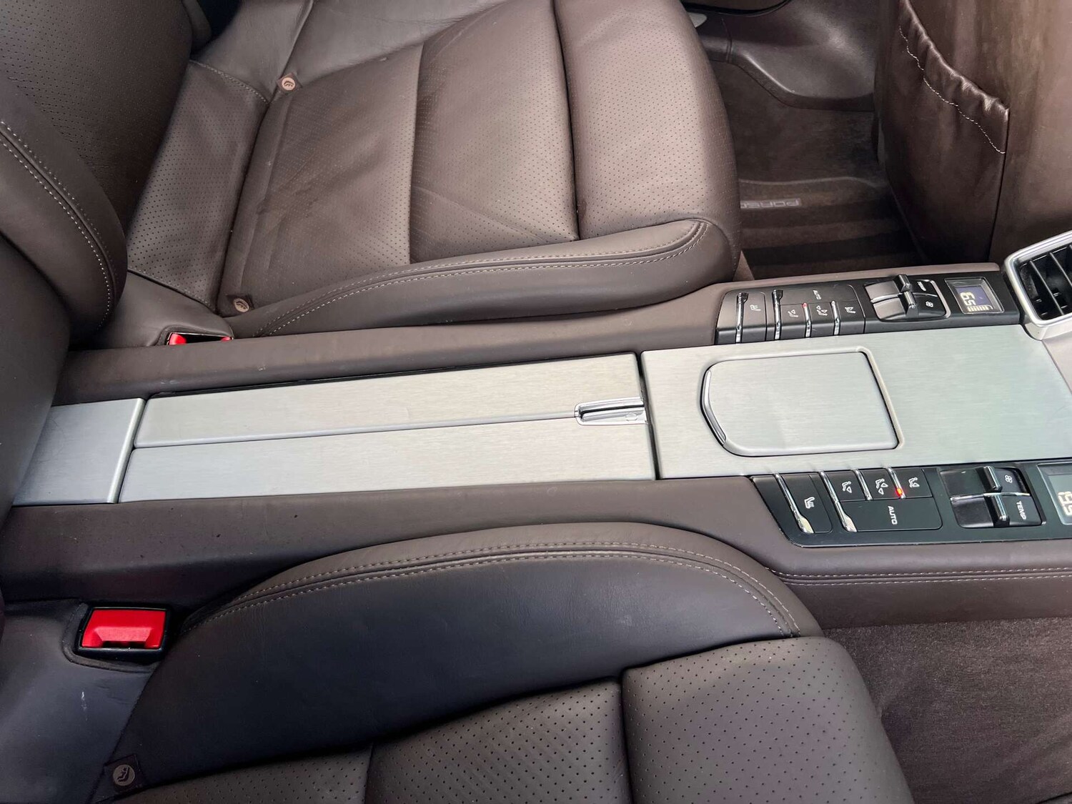 Used Porsche Panamera 2010 for sale - 77639568: Photo 23