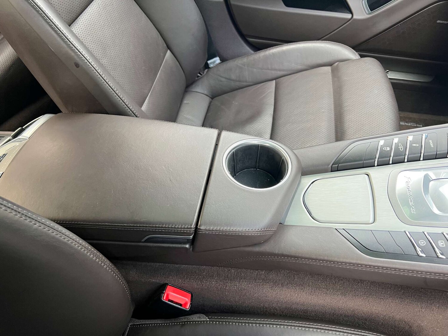 Used Porsche Panamera 2010 for sale - 77639568: Photo 43