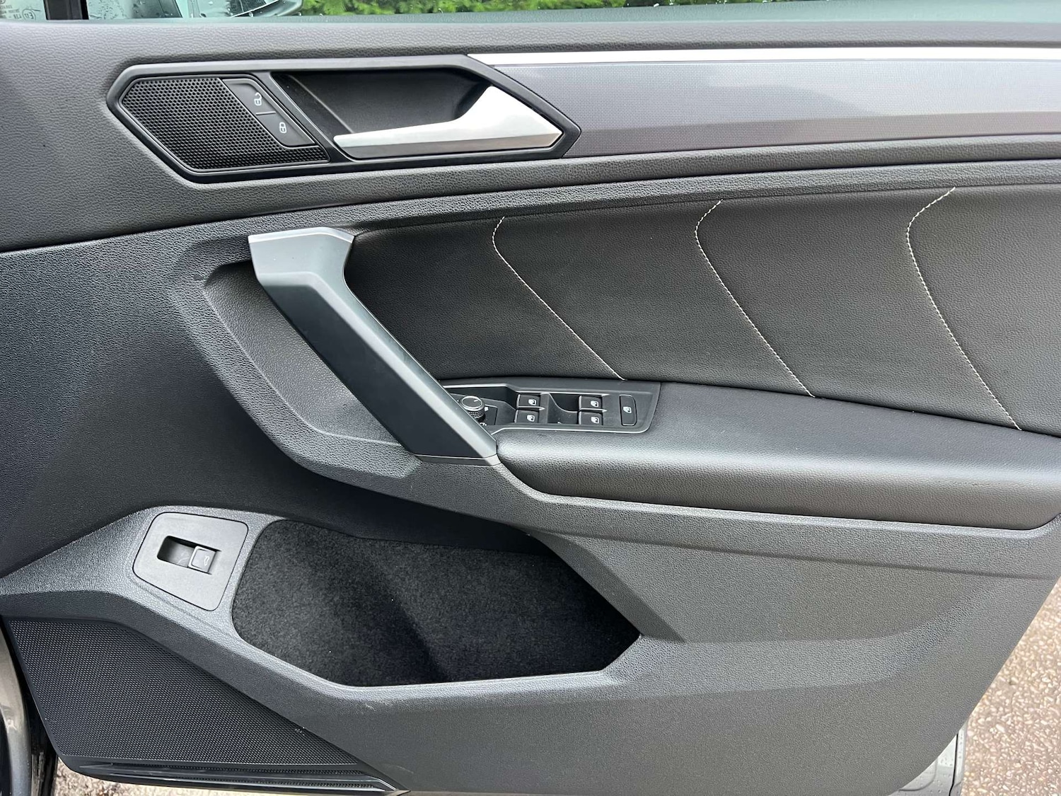 Used Volkswagen Tiguan 2020 for sale - 76776861: Photo 15