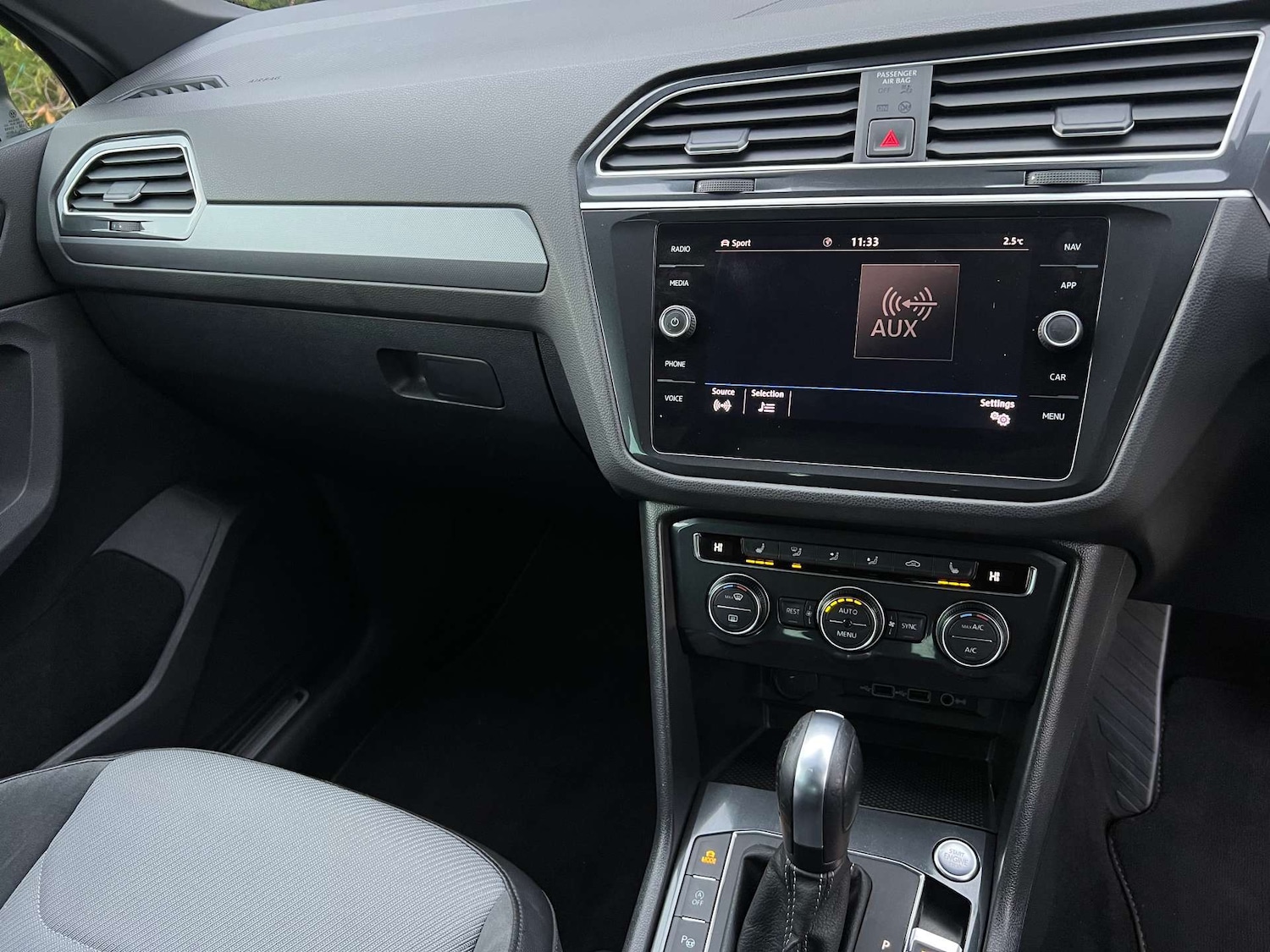 Used Volkswagen Tiguan 2020 for sale - 76776861: Photo 36