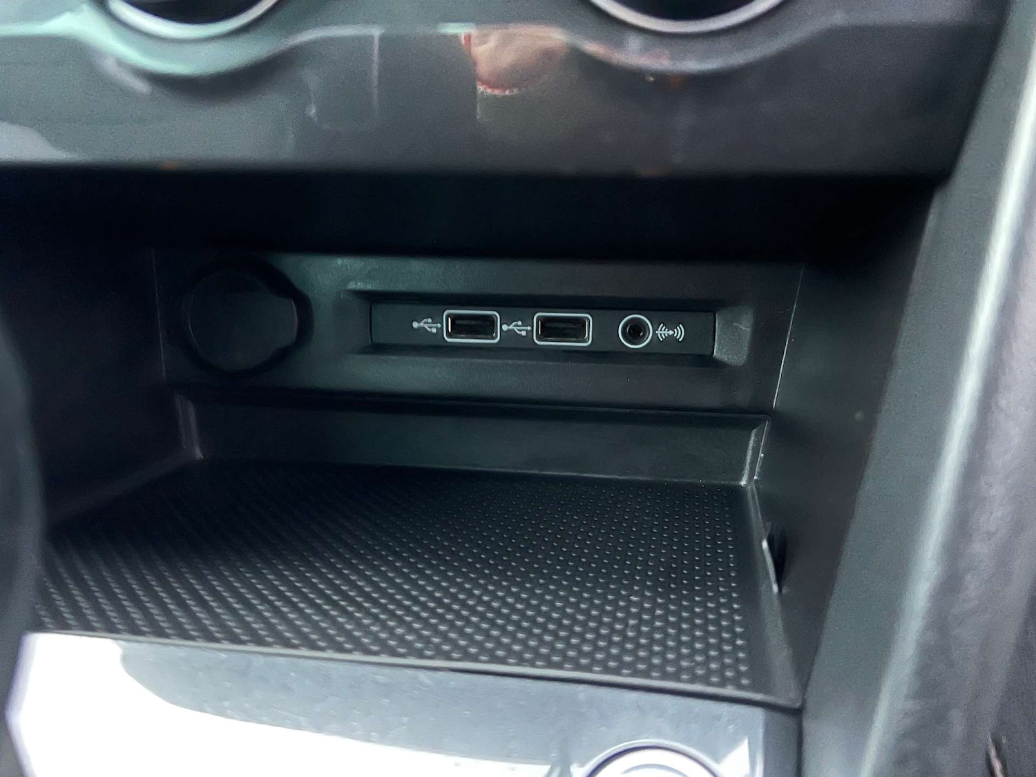 Used Volkswagen Tiguan 2020 for sale - 76776861: Photo 39