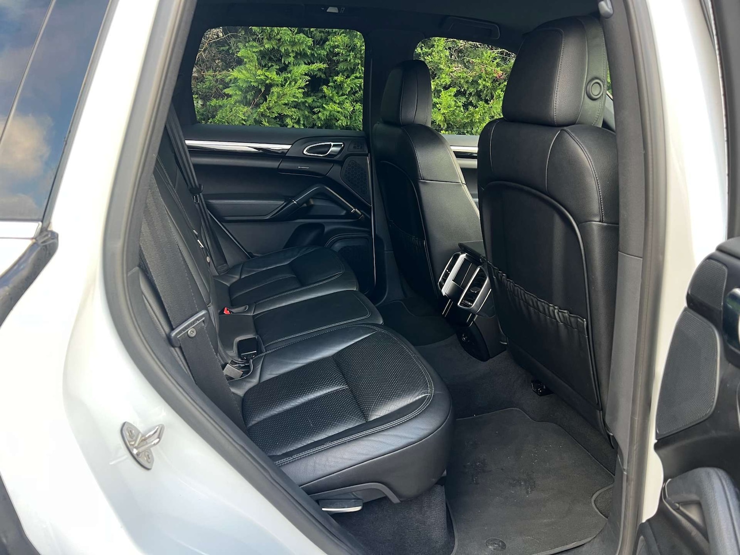 Used Porsche Cayenne 2015 for sale - 77406117: Photo 21