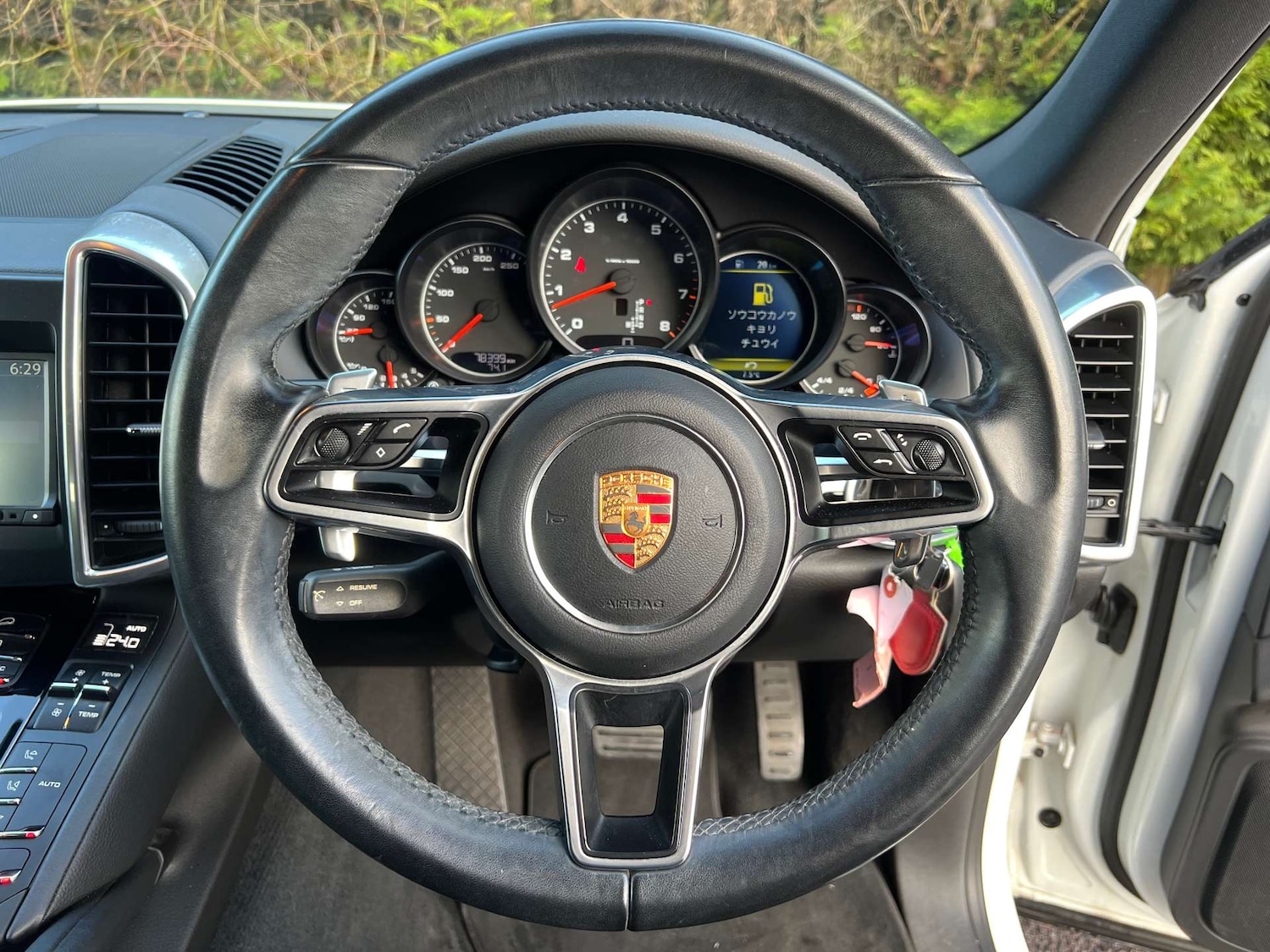 Used Porsche Cayenne 2015 for sale - 77406117: Photo 26