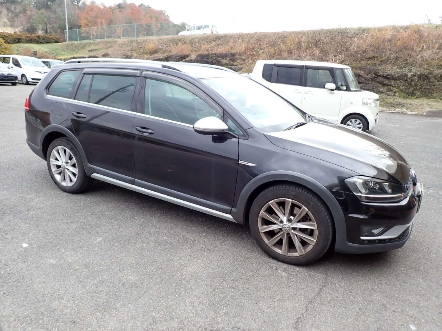 Used Volkswagen Golf 2015 for sale - 77872405: Photo 2