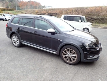 Used Volkswagen Golf 2015 for sale - 77872405: Photo